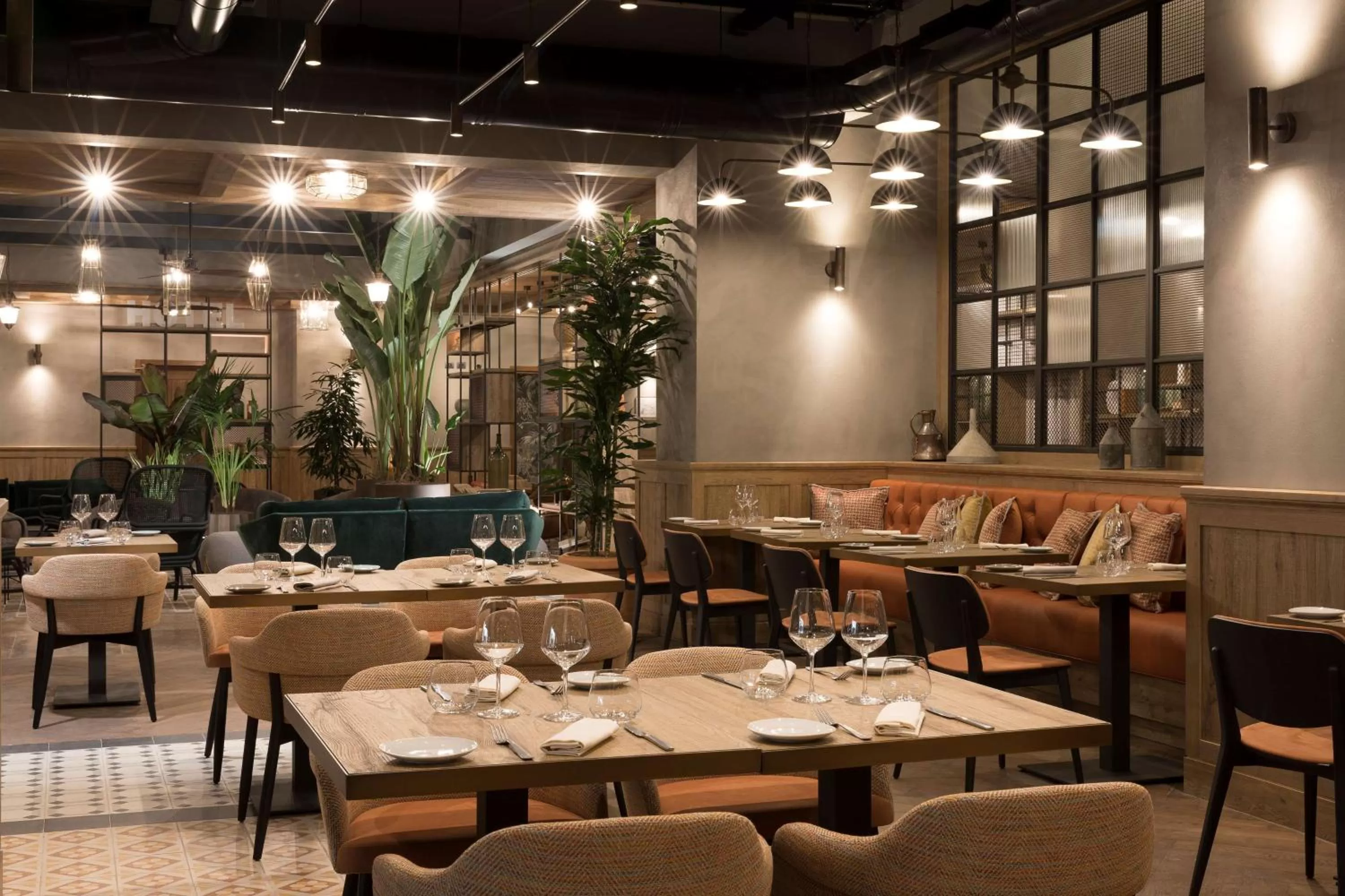 Restaurant/places to eat in DoubleTree By Hilton Rome Monti