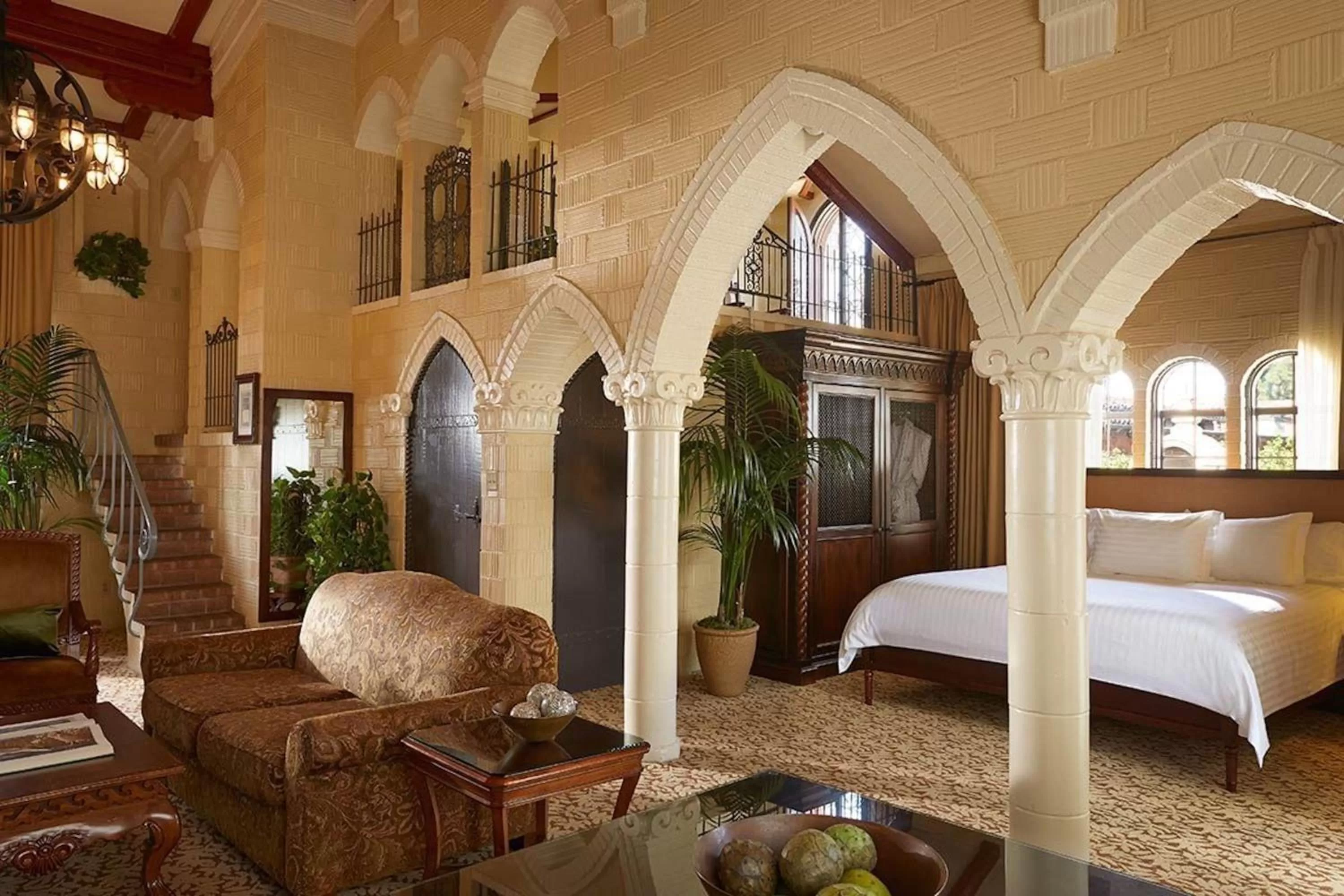 Photo of the whole room, Bed in The Mission Inn Hotel and Spa