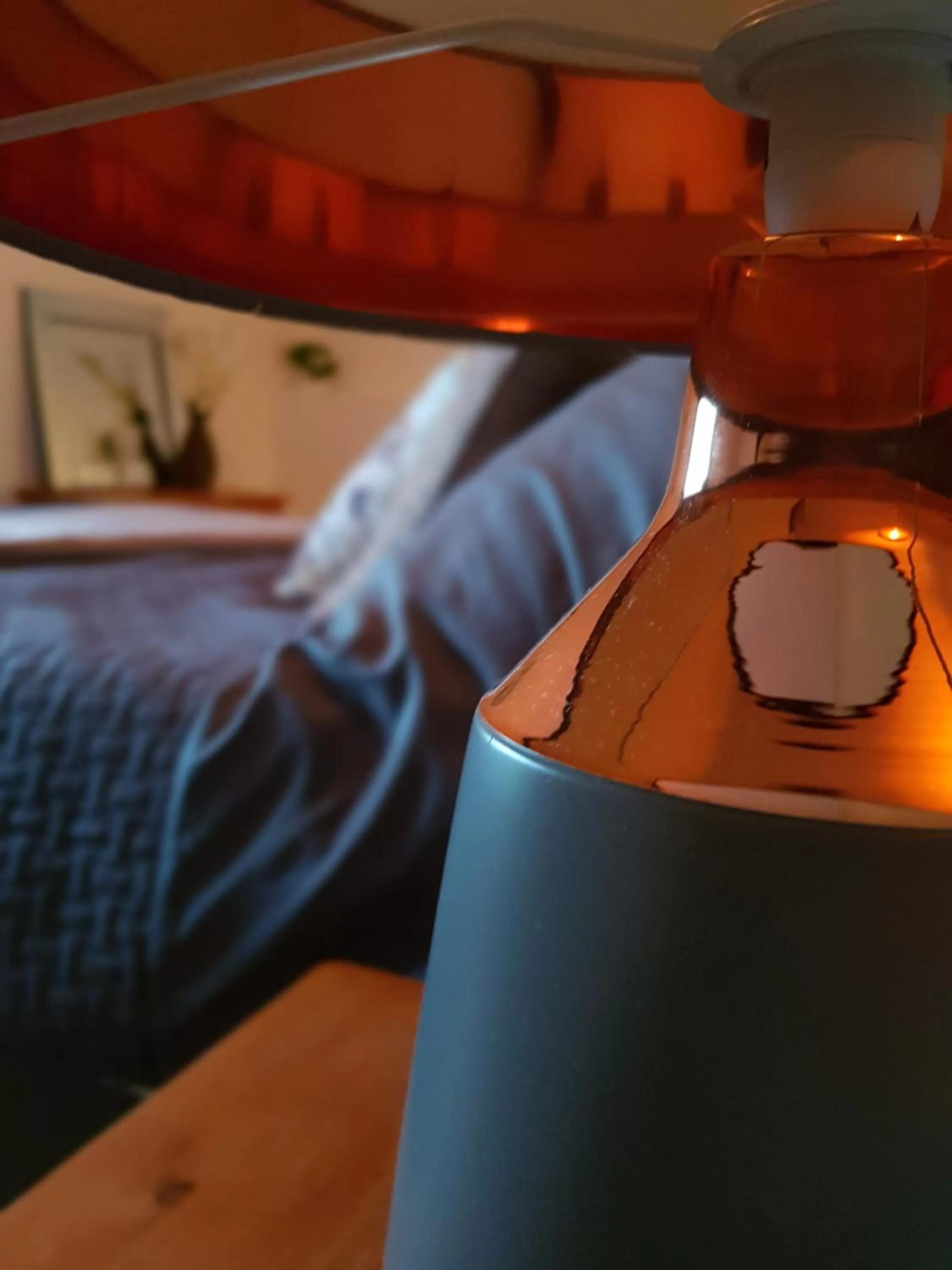 Bed in Wheatsheaf Inn