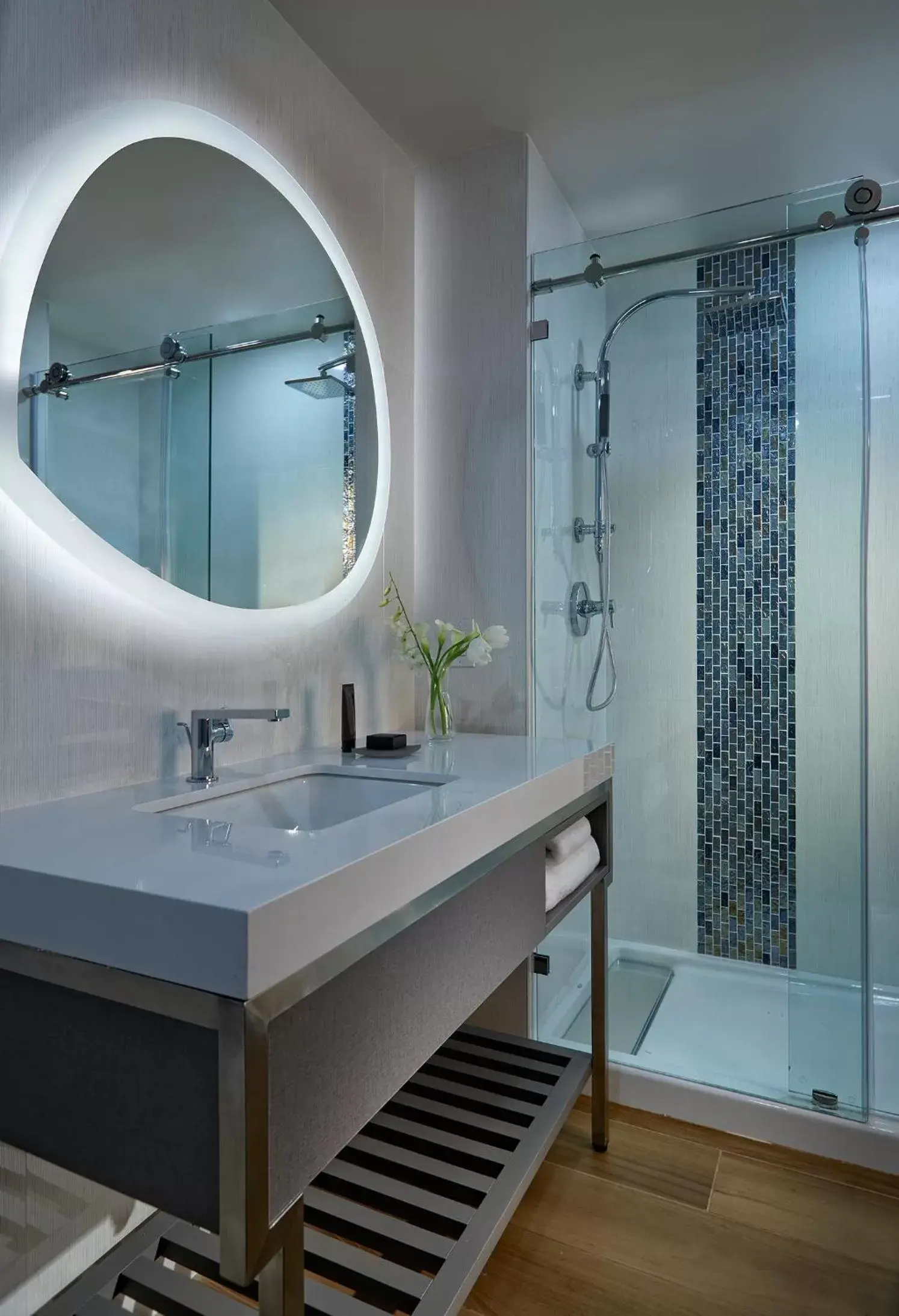 Deluxe Queen Room with Two Queen Beds in Hard Rock Hotel Daytona Beach Deluxe Queen Room with Two Queen Beds in Hard Rock Hotel Daytona Beach