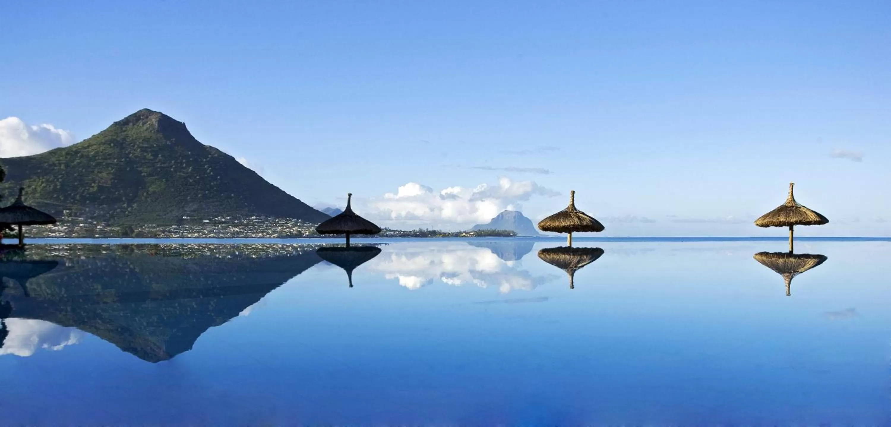 Sea view in Sands Suites Resort & Spa