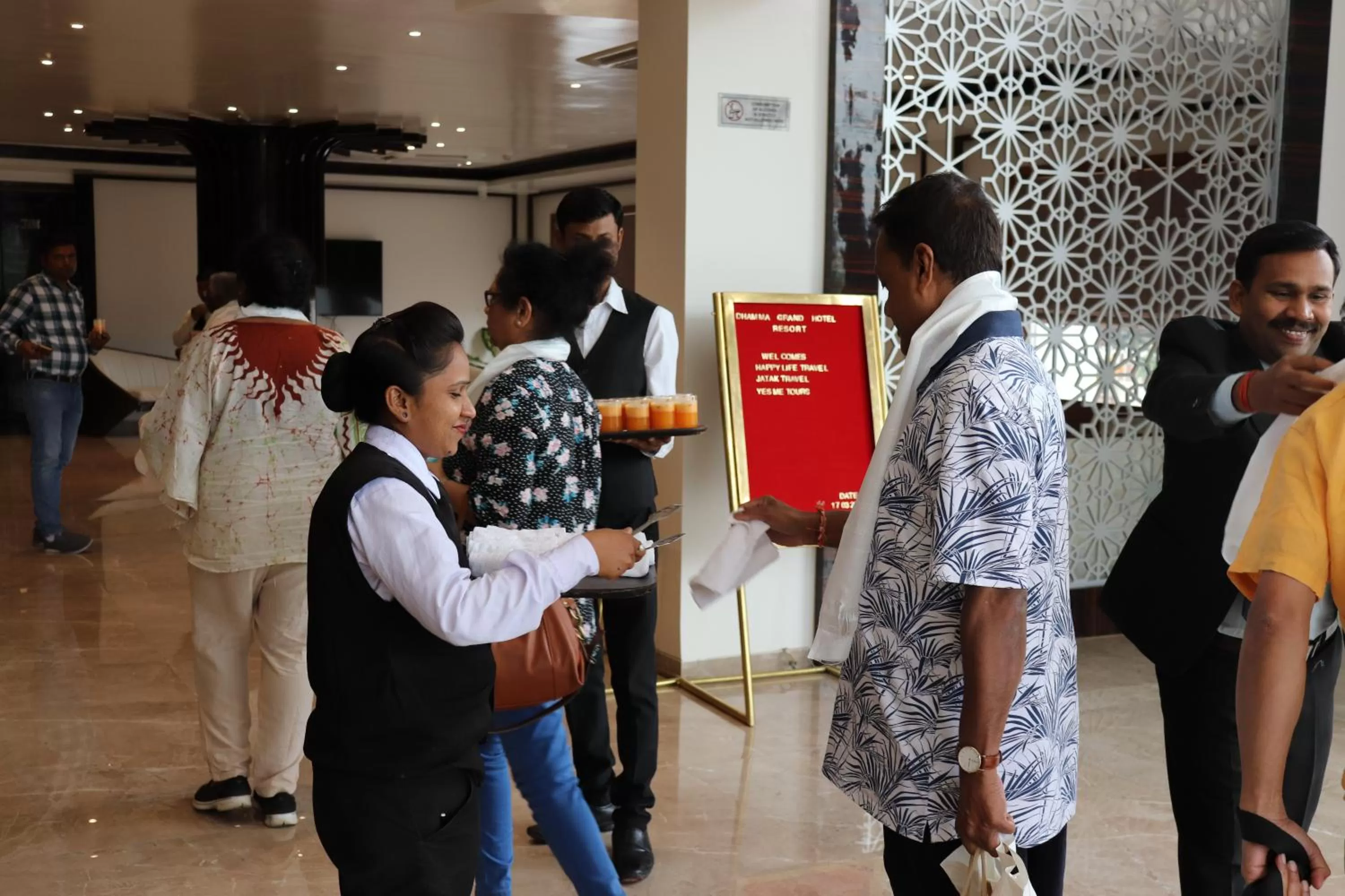 Dhamma Grand Hotel Resort