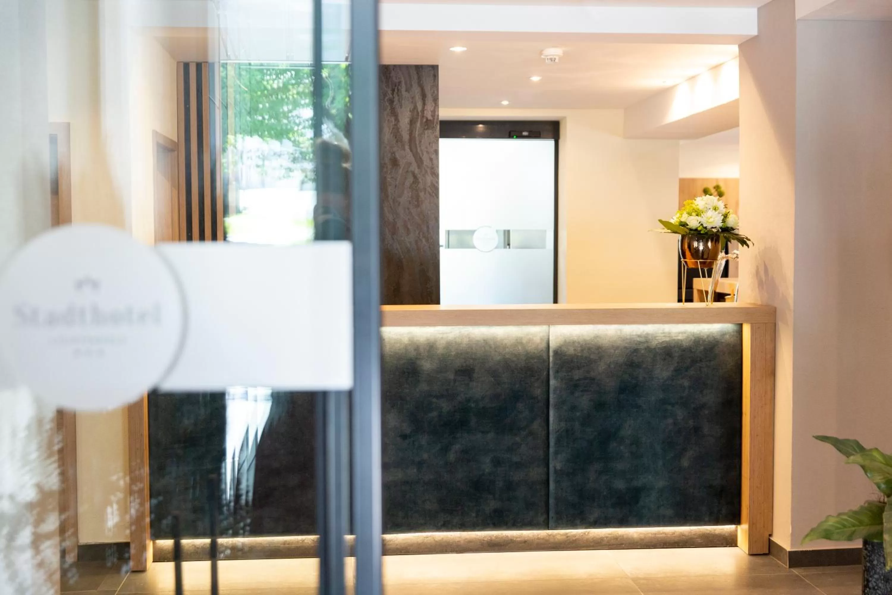 Lobby or reception in Stadthotel Lichtenfels