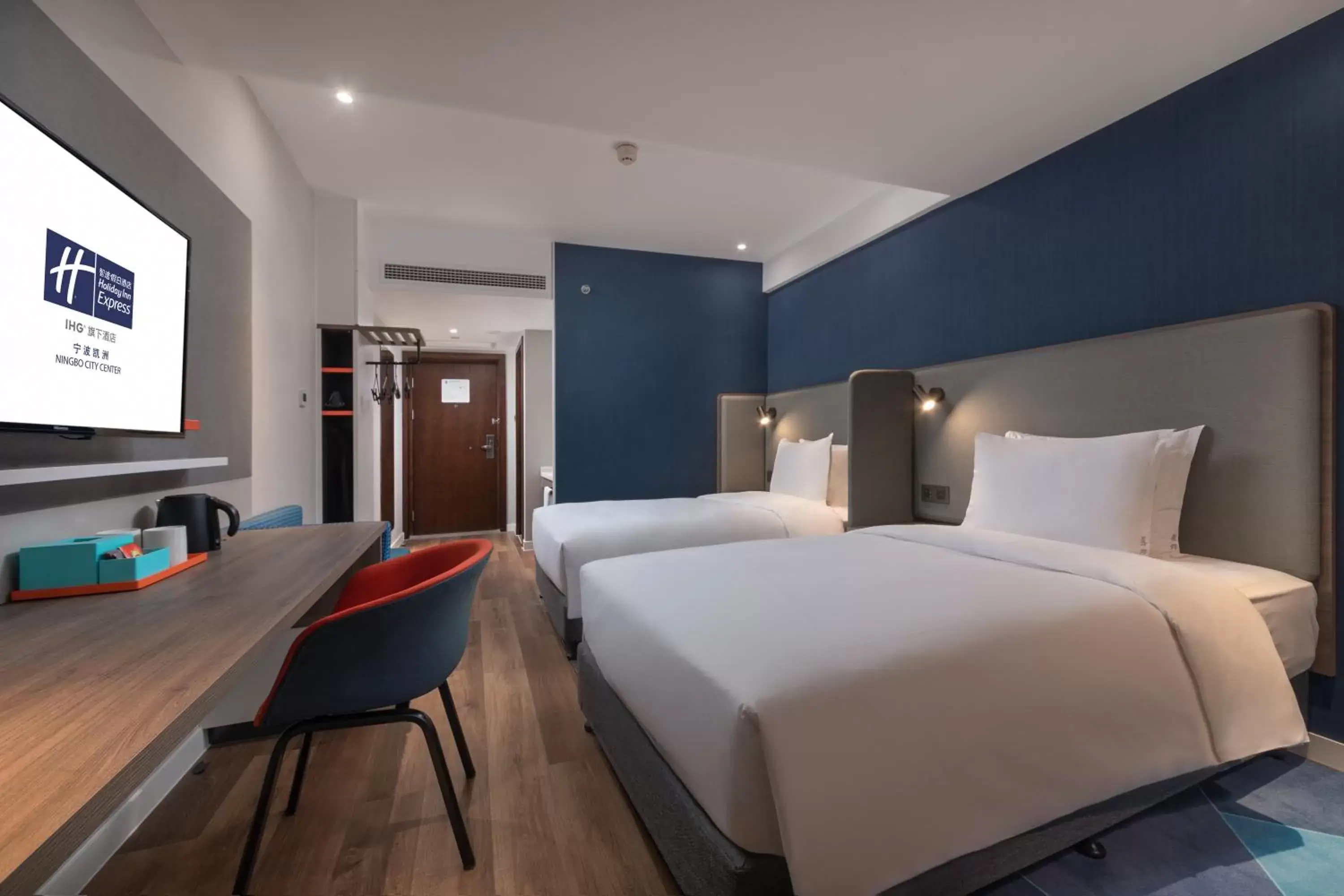 Standard Room in Holiday Inn Express Ningbo City Center by IHG Standard Room in Holiday Inn Express Ningbo City Center by IHG