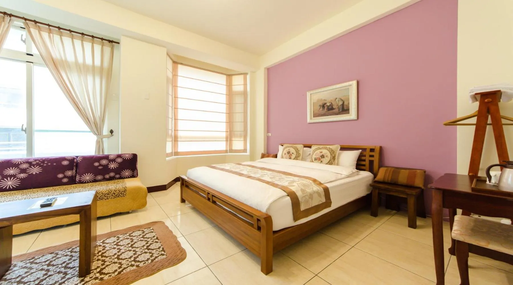 Photo of the whole room, Bed in 相遇民宿Encounter Hostel - 證號 2153-附車位-English welcome