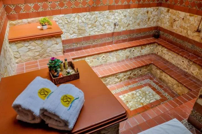 towels in Hotel Portón del Sol