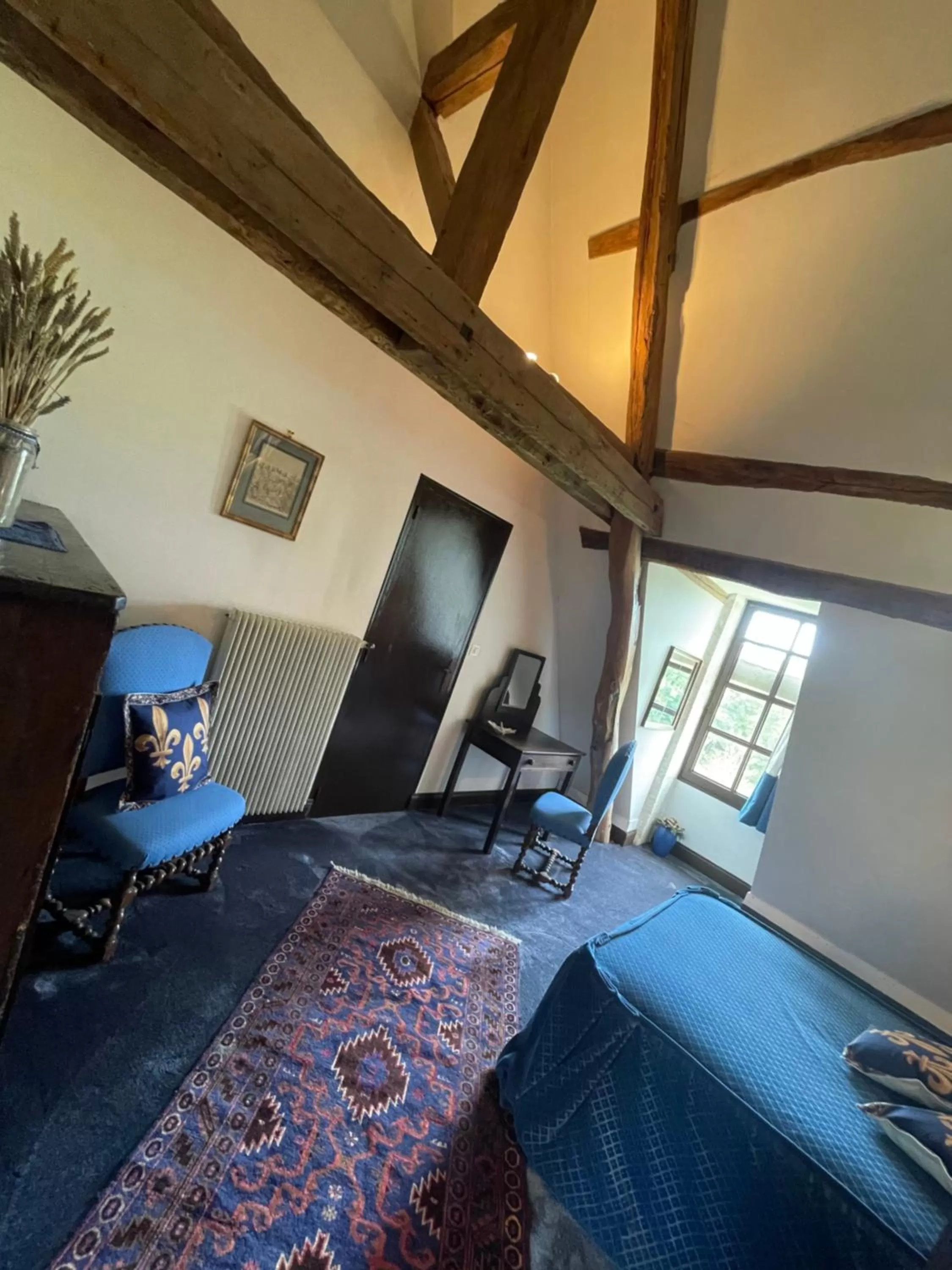 Photo of the whole room in Manoir de la Rémonière