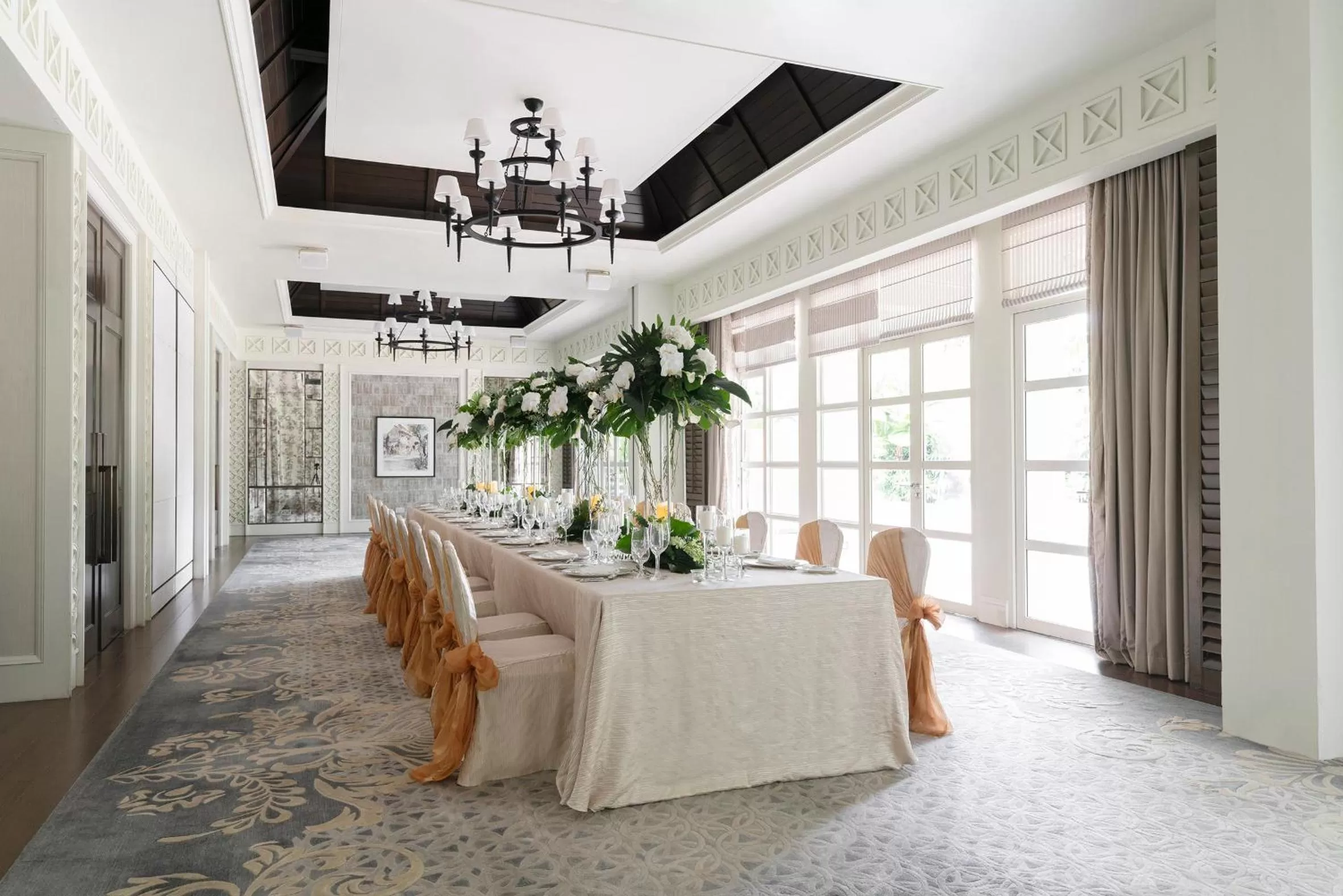 Food and drinks in Shangri-La Singapore