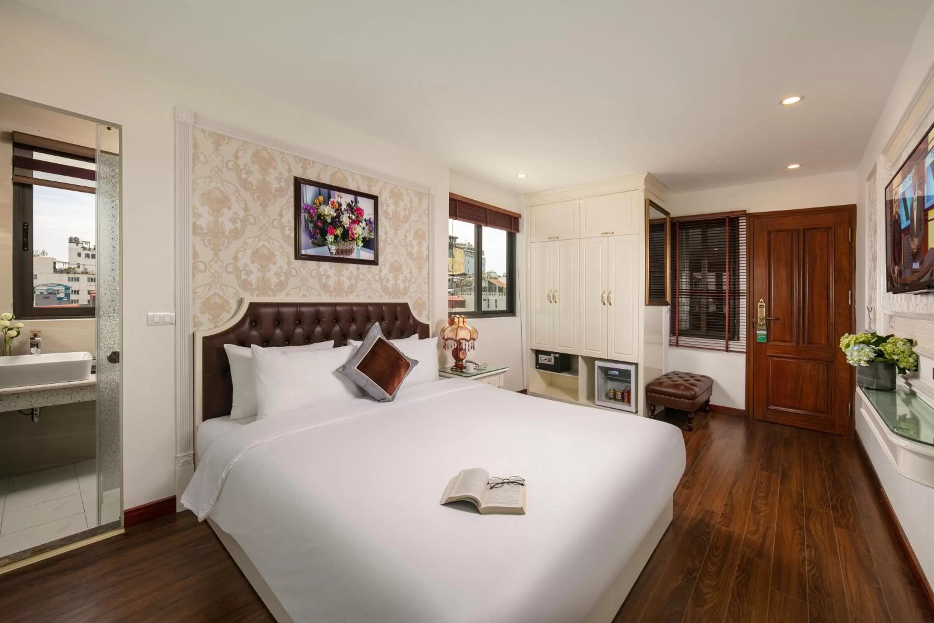 Bed in TrangTrang Boutique Hotel