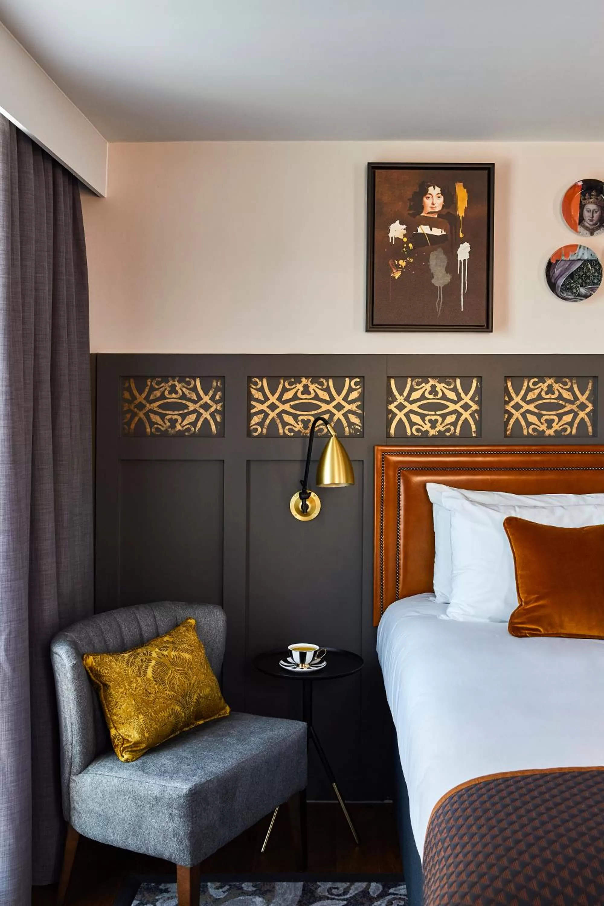 Photo of the whole room, Bed in Hotel Indigo - Chester by IHG