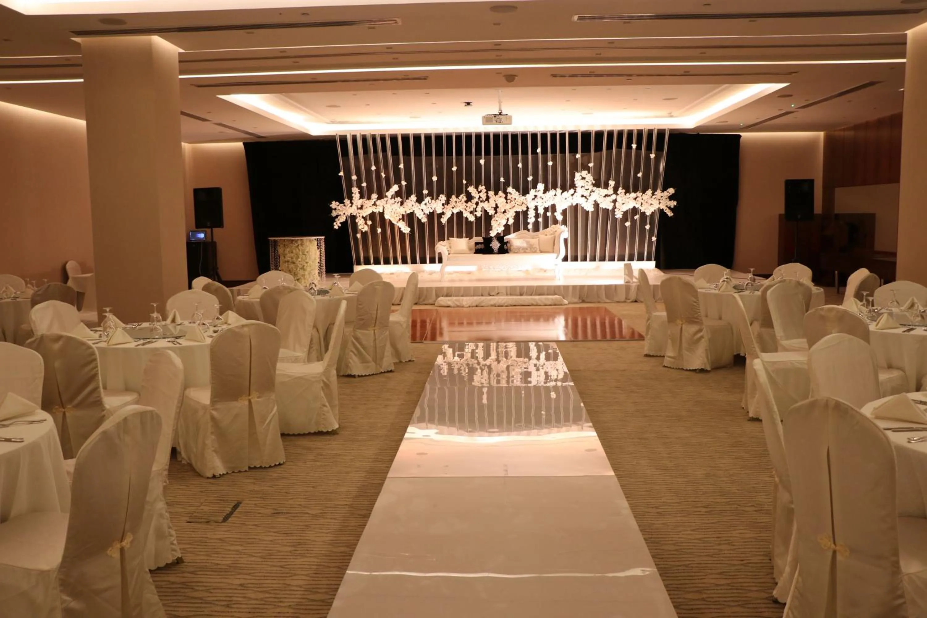Banquet/Function facilities, Banquet Facilities in Levatio Hotel Muscat