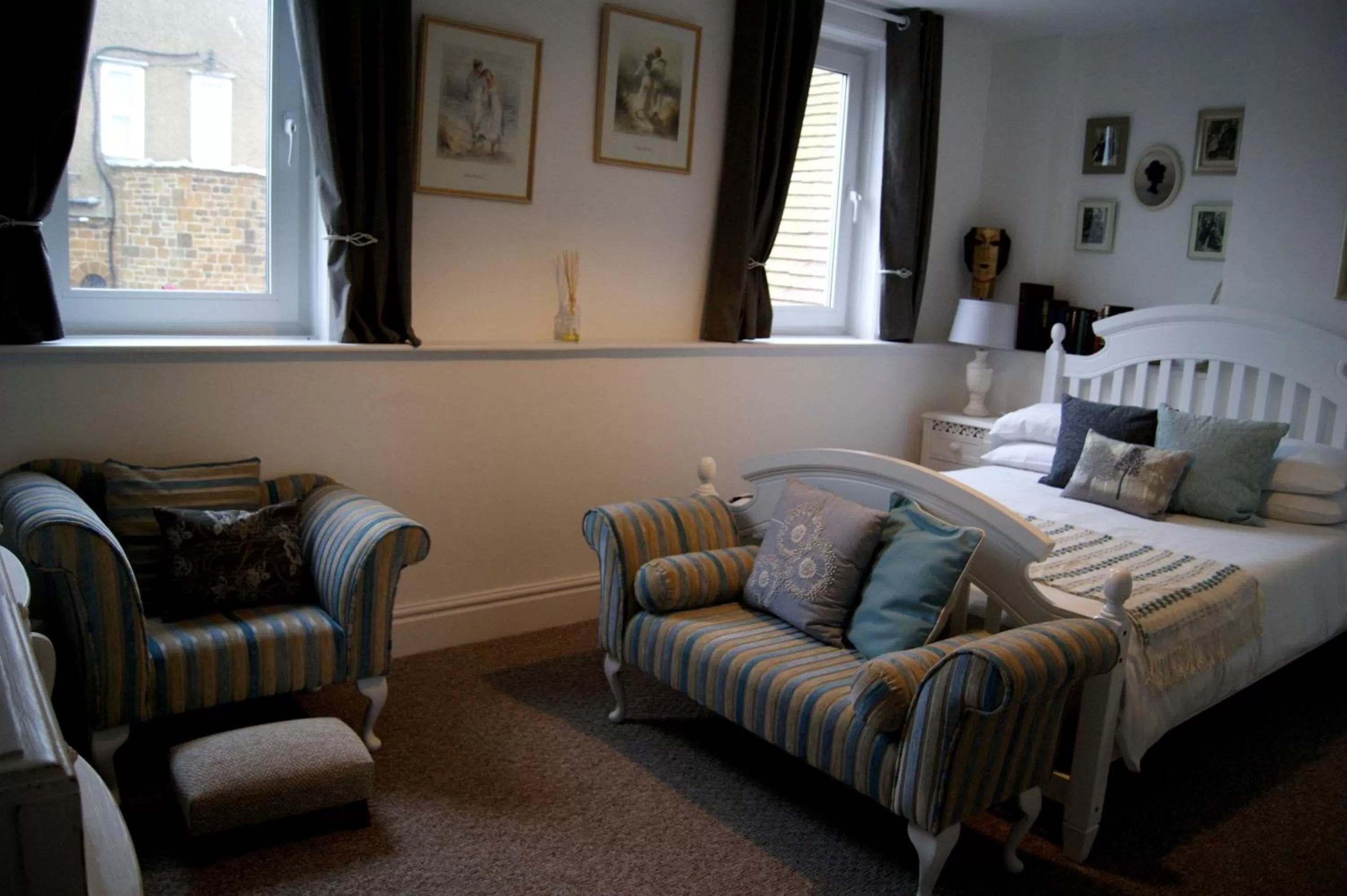 Photo of the whole room, Bed in Sunset Guest House