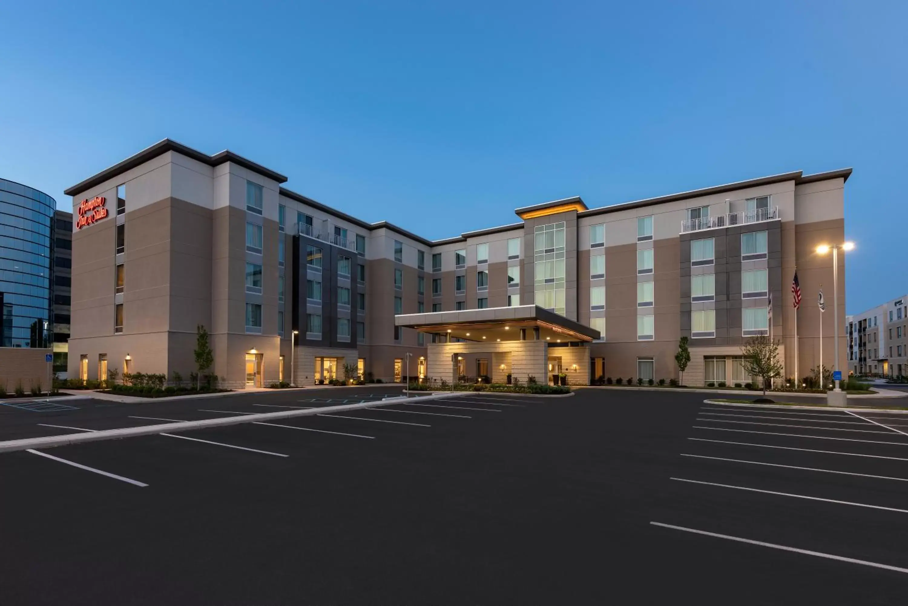 Hampton Inn & Suites Indianapolis-Keystone, IN Hampton Inn & Suites Indianapolis-Keystone, IN
