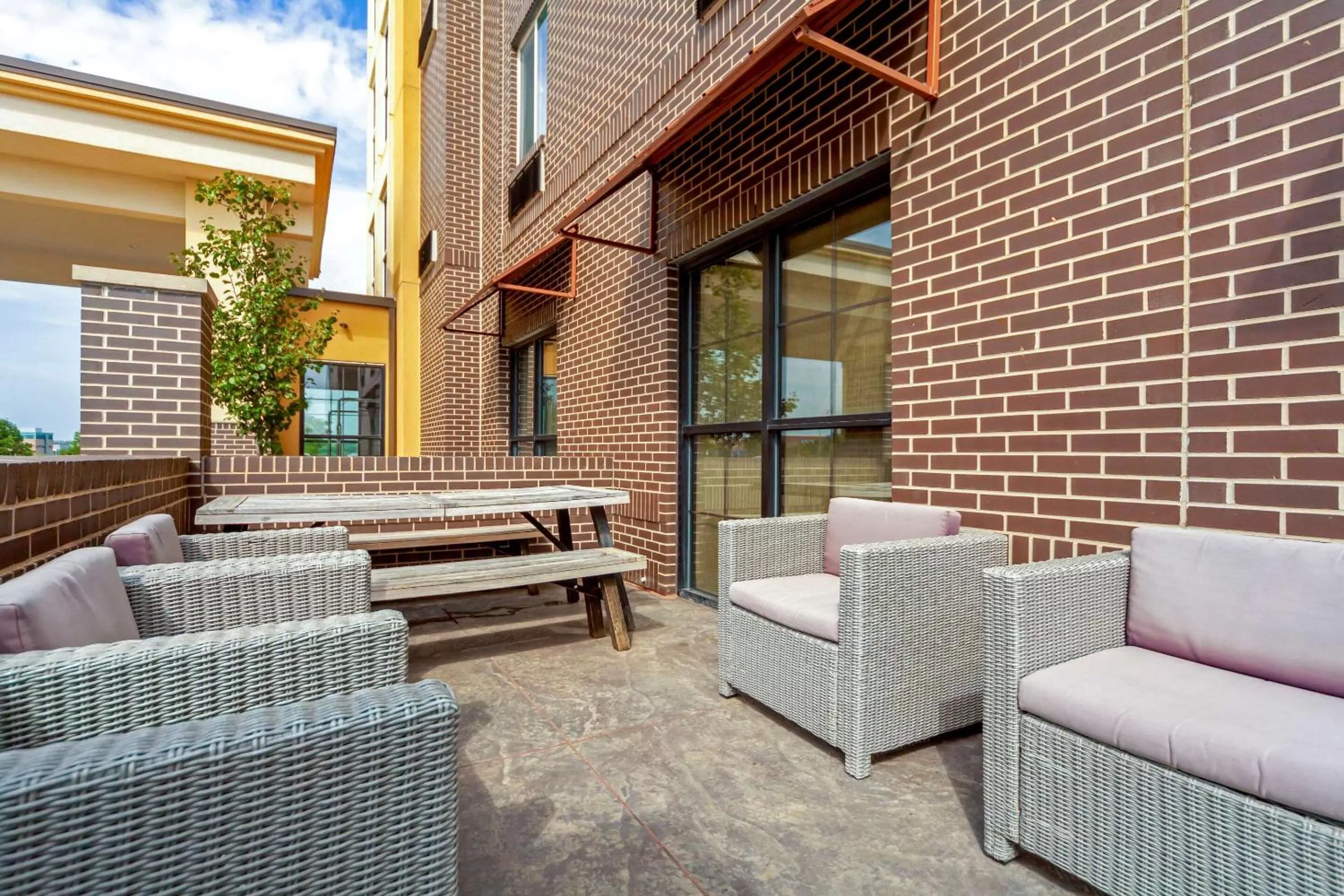 Other in Comfort Suites