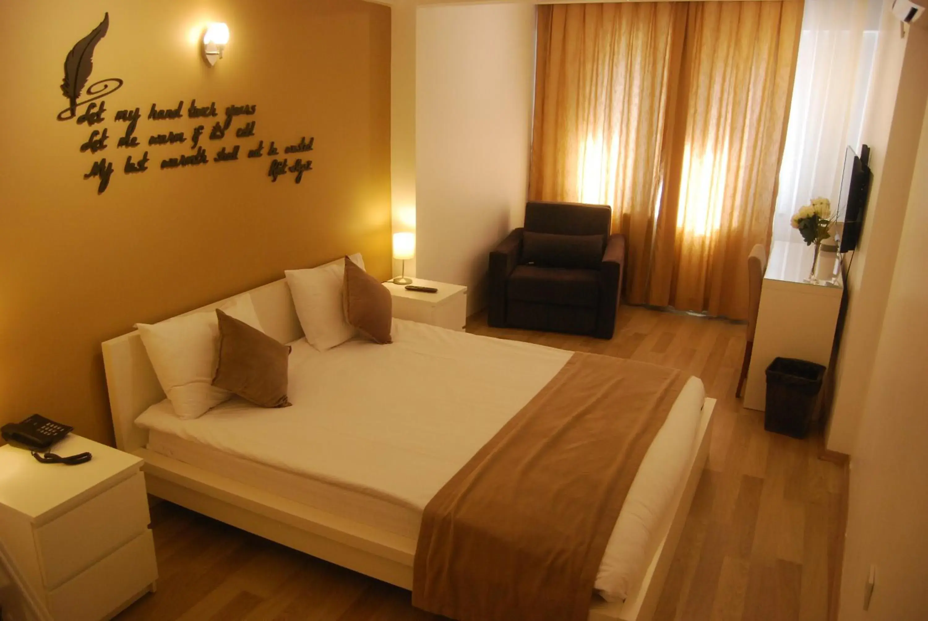 Standard Triple Room in The Print House Hotel Standard Triple Room in The Print House Hotel