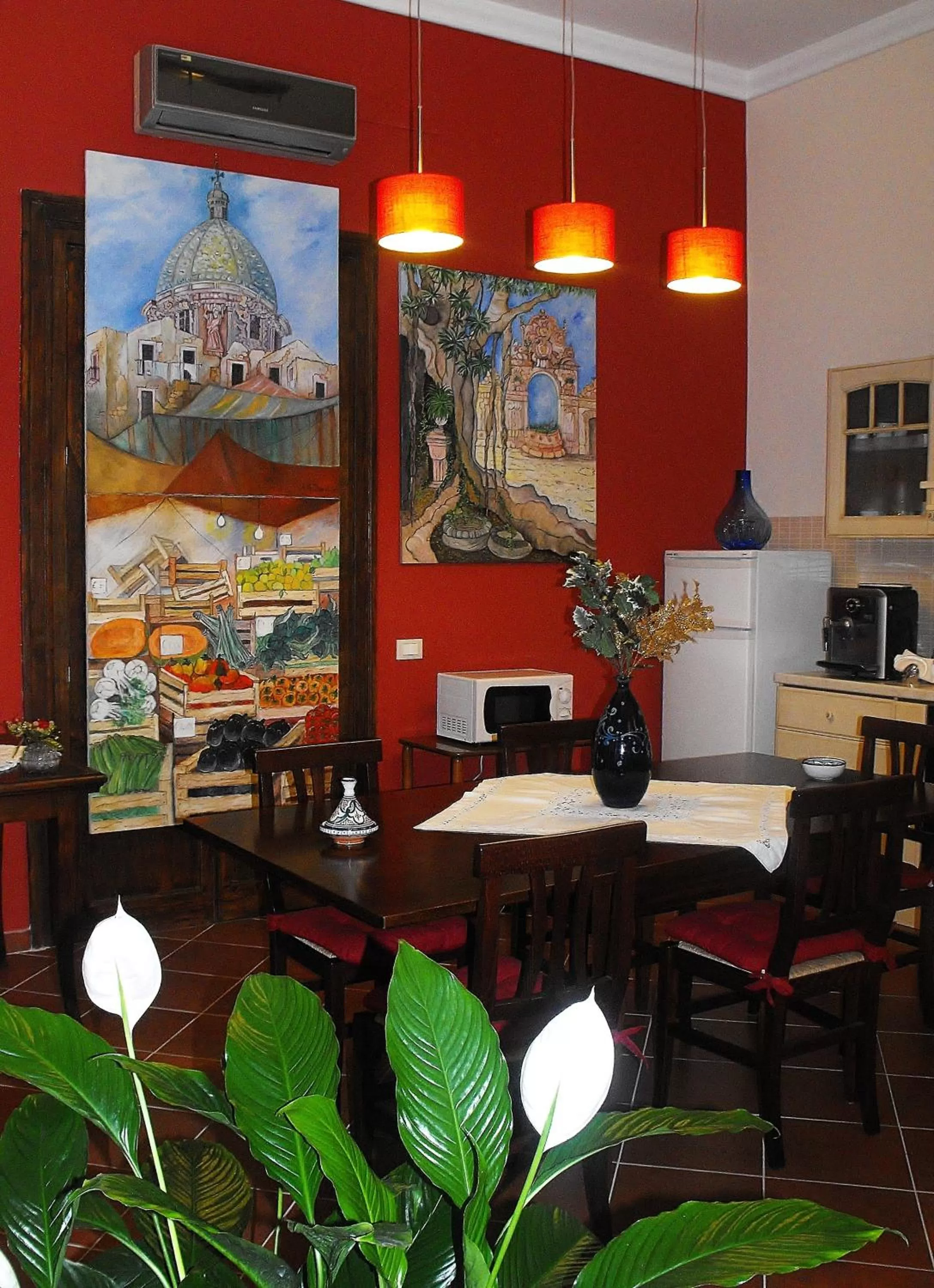 Dining area in B&B Casa Degli Artisti