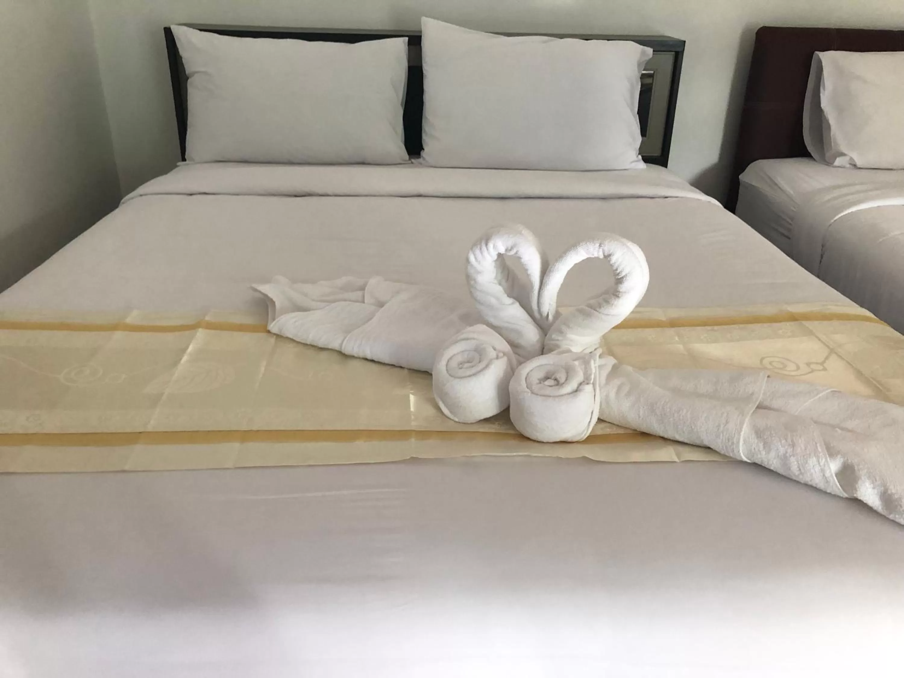 Bed in The Mountain View Hat Sai Ri Resort