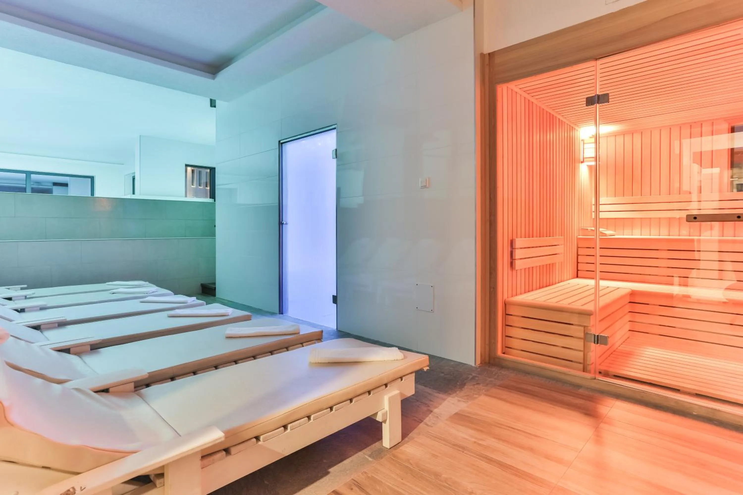 Spa and wellness centre/facilities, Bed in Hotel Bracera
