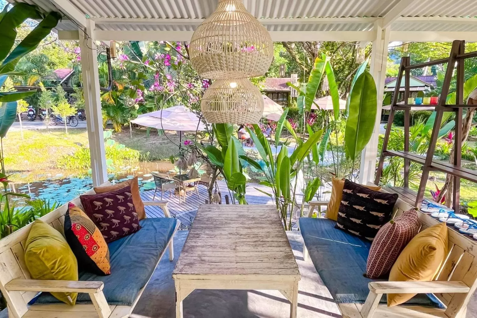 Restaurant/places to eat in Baan Bua Cottage SHA EXTRA PLUS B5510