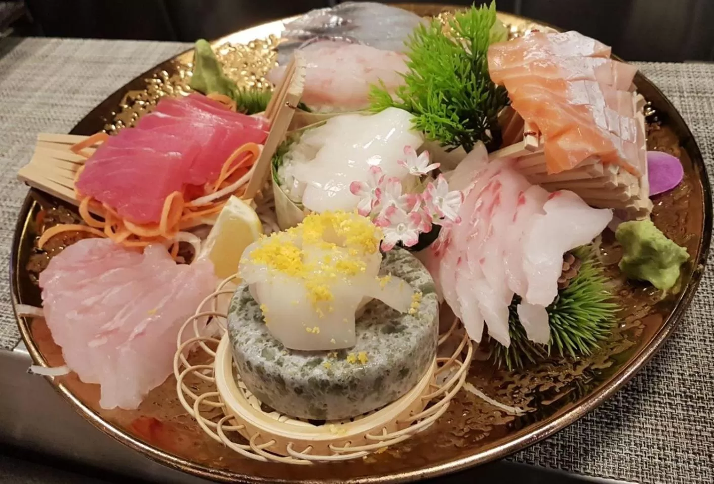 Food and drinks in Asdal Boutique Hotel Seef