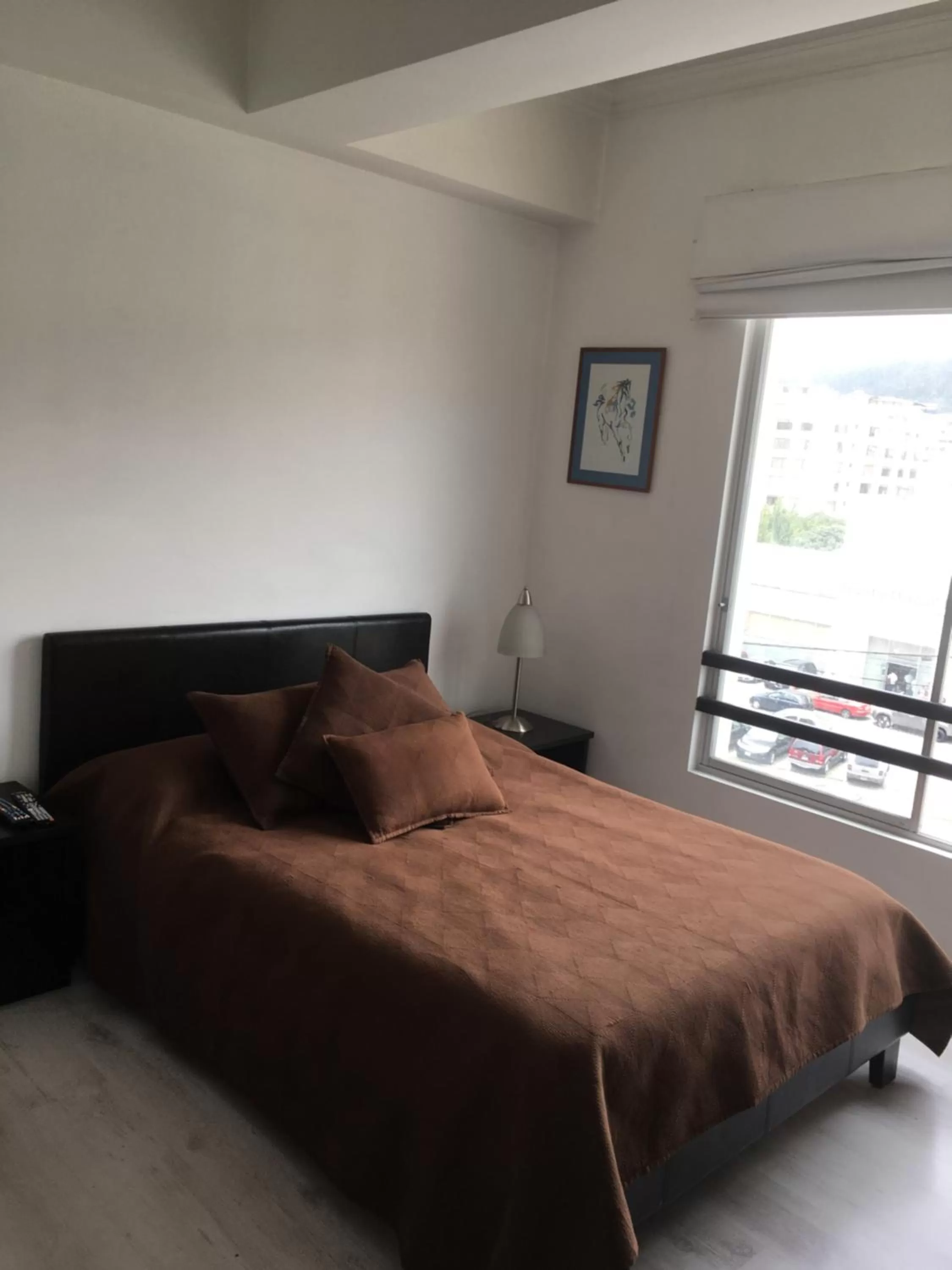 Bedroom, Bed in Suites Parque Real