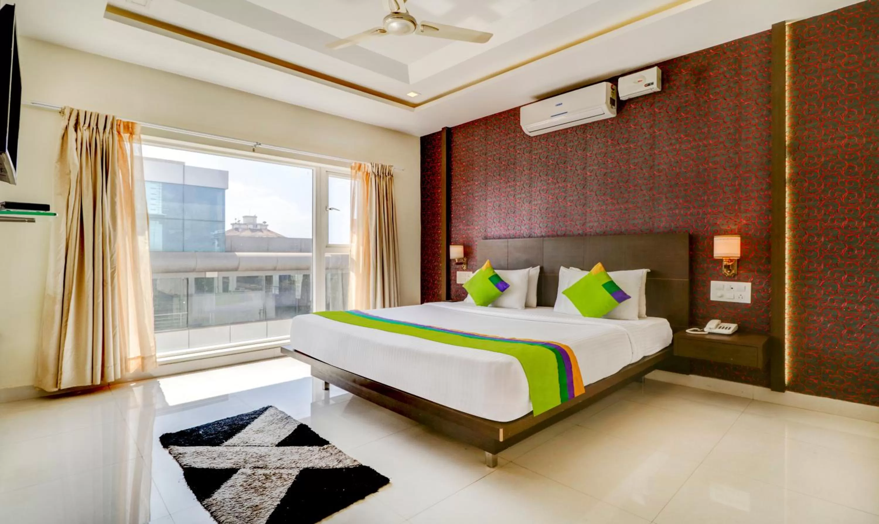 Bed in Treebo Trend Orchid MG Road