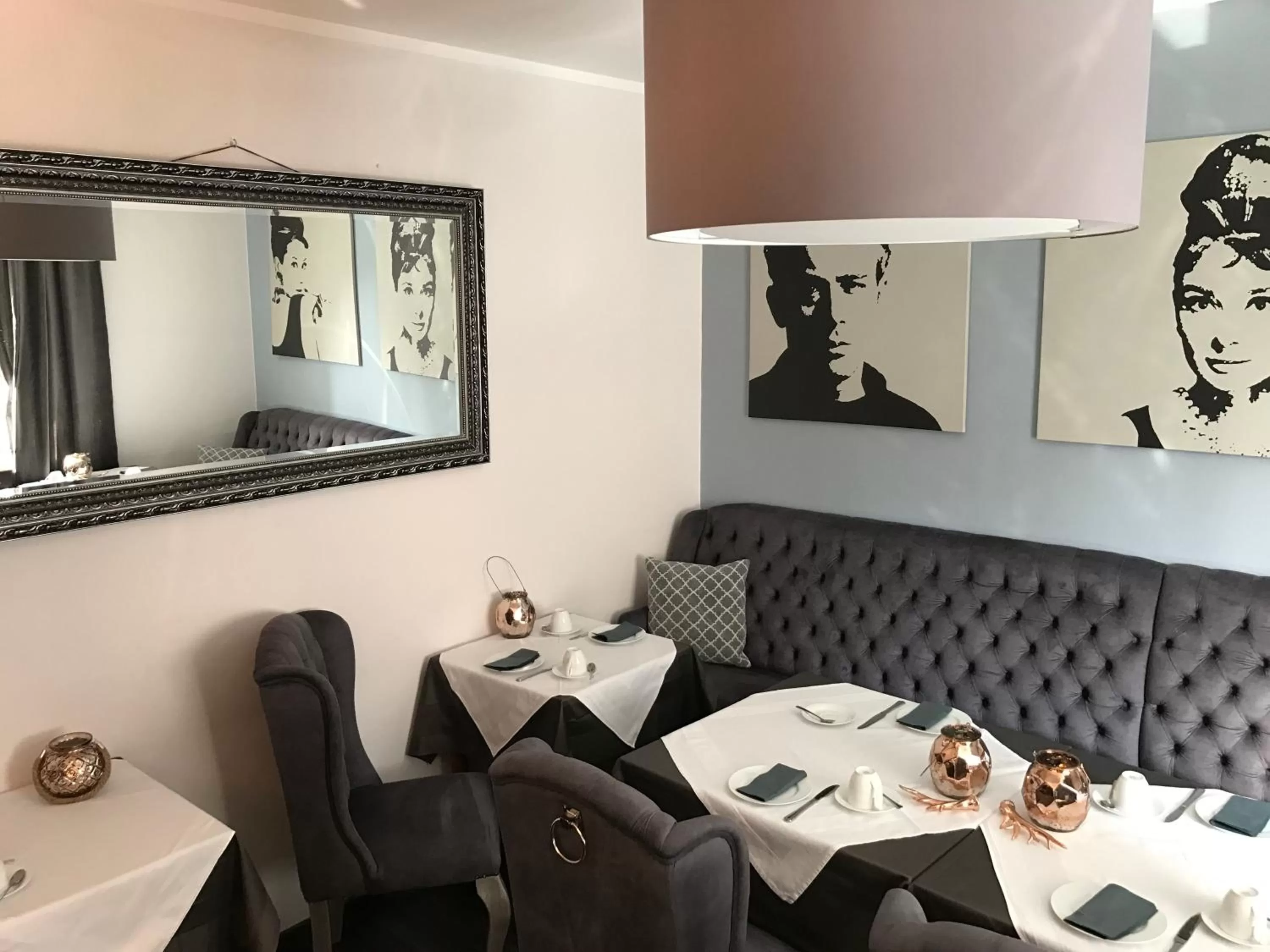 Restaurant/places to eat in Hotel Heddernheimer Hof