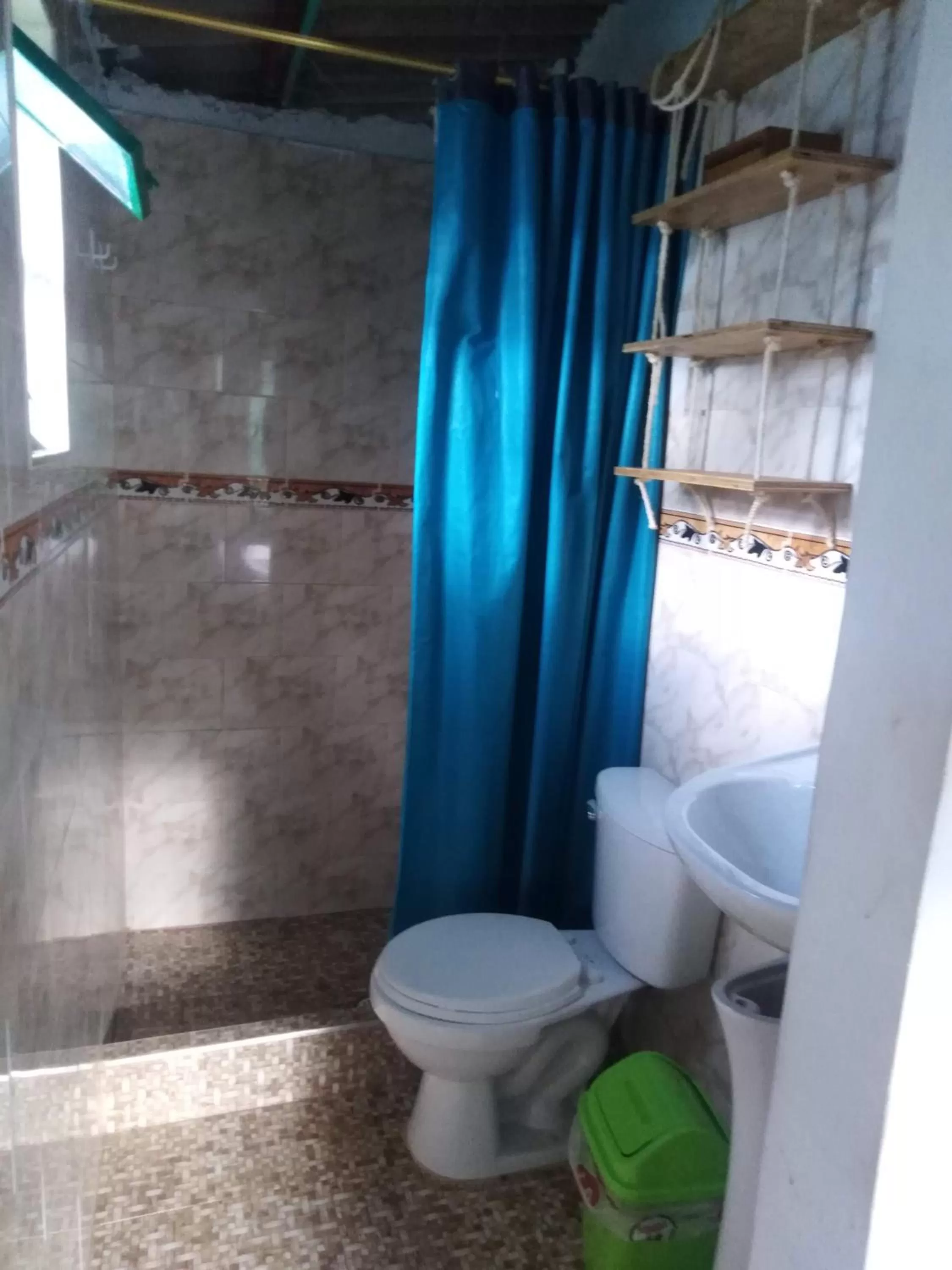 Shower, Bathroom in Finca Umnisa - Choachi