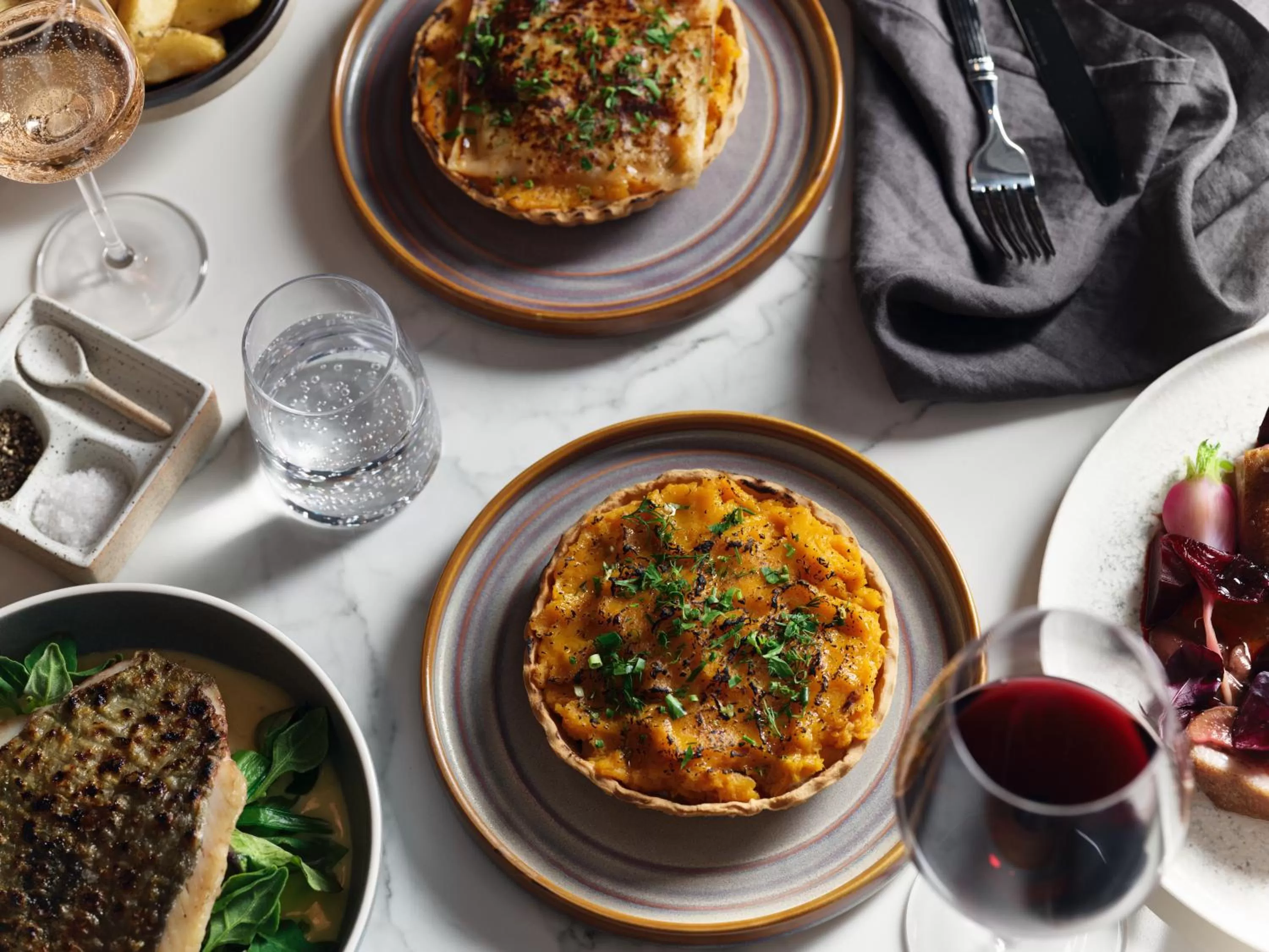 Food and drinks in The Porter House Hotel Sydney - MGallery