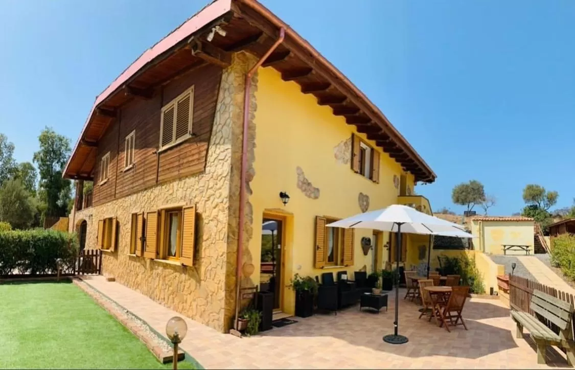 Property Building in B&B La Baita Del Sud