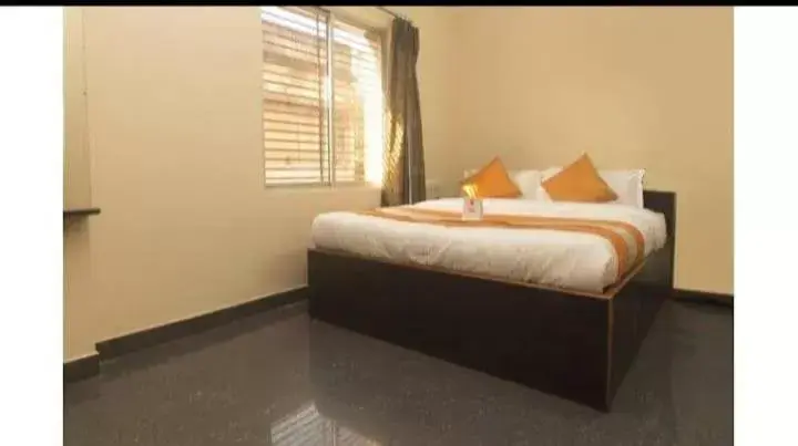 Standard Double Room with Fan in Skyline Lodge Standard Double Room with Fan in Skyline Lodge