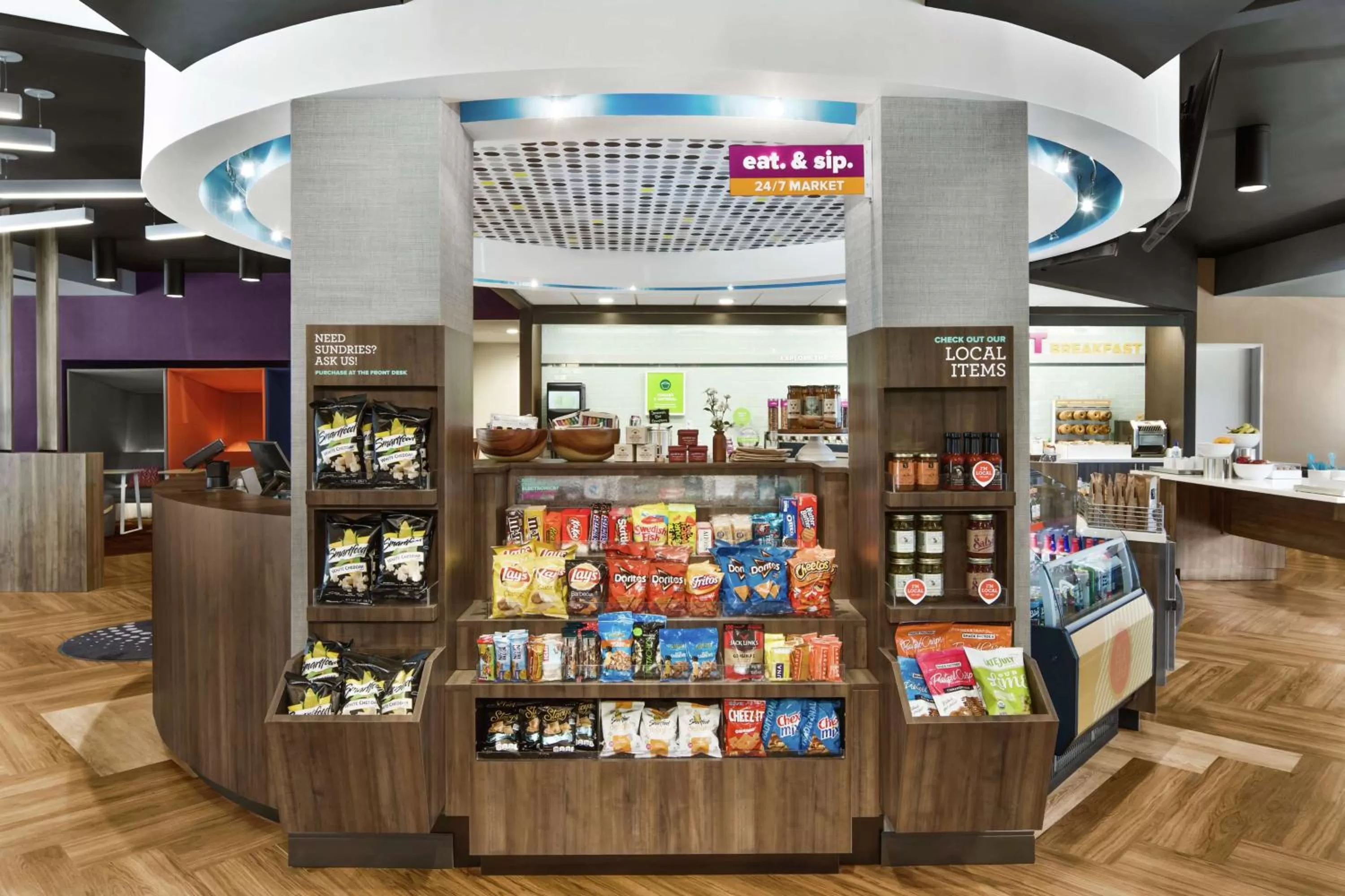 Food and drinks in Tru By Hilton Savannah Midtown Ga