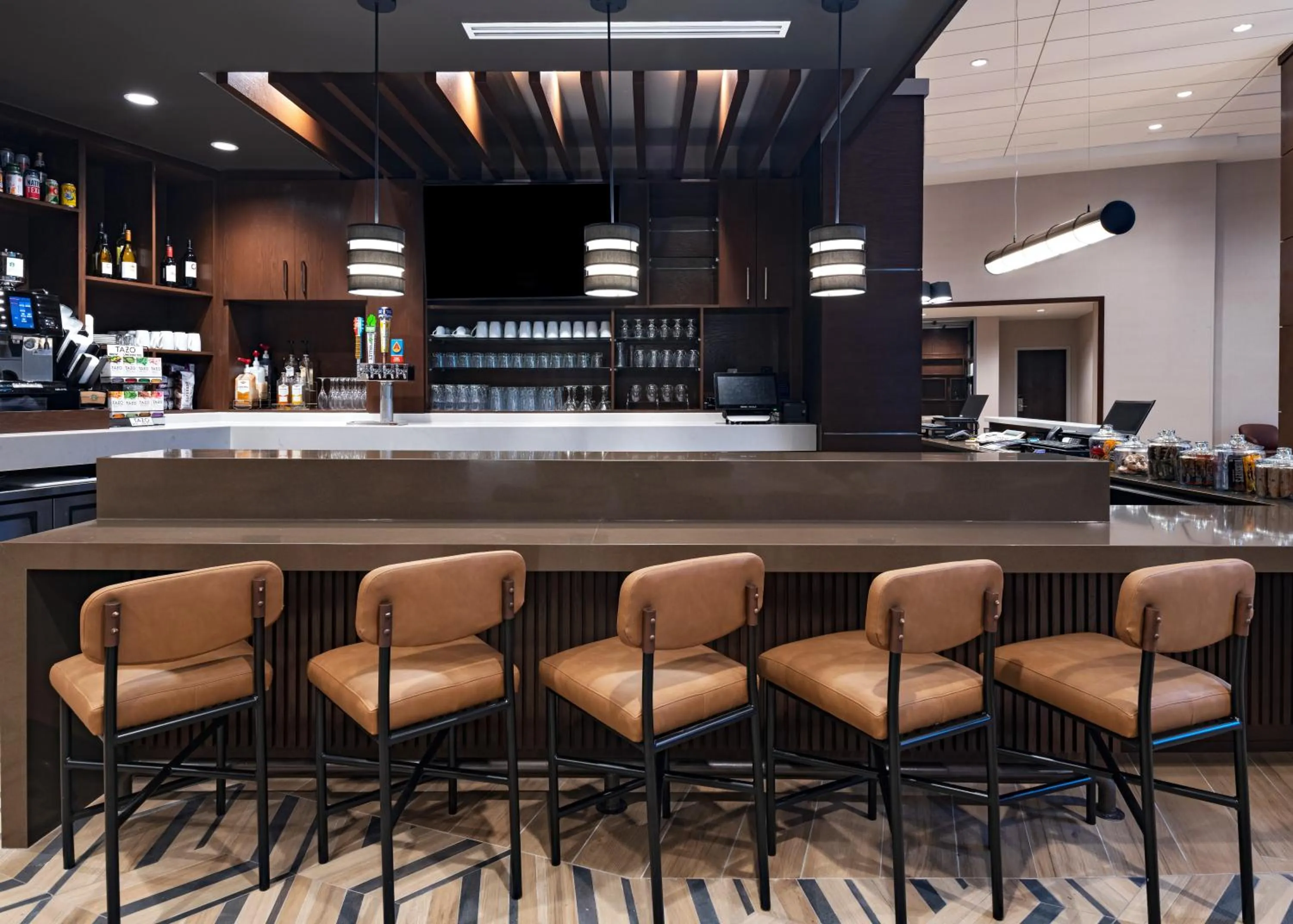 Lounge or bar in Hyatt Place Austin Lake Travis/Four Points