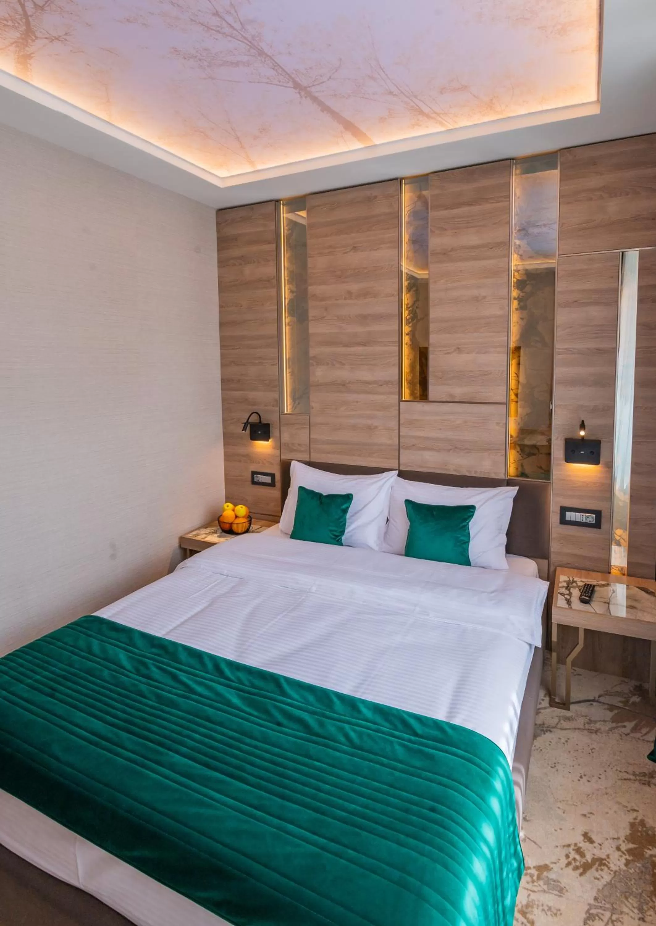 Bed in Hotel Codrişor