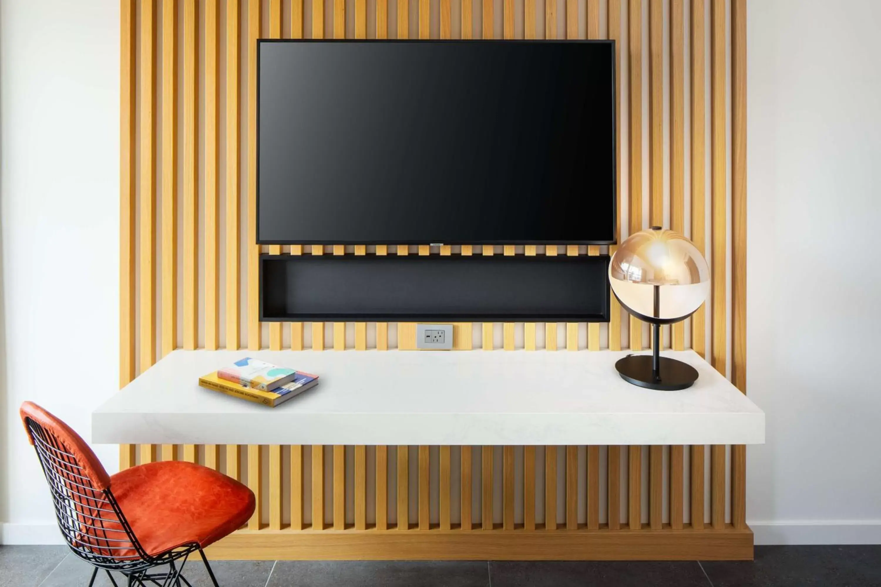 Queen Room with Two Queen Beds in Canopy By Hilton Grand Rapids Downtown Queen Room with Two Queen Beds in Canopy By Hilton Grand Rapids Downtown