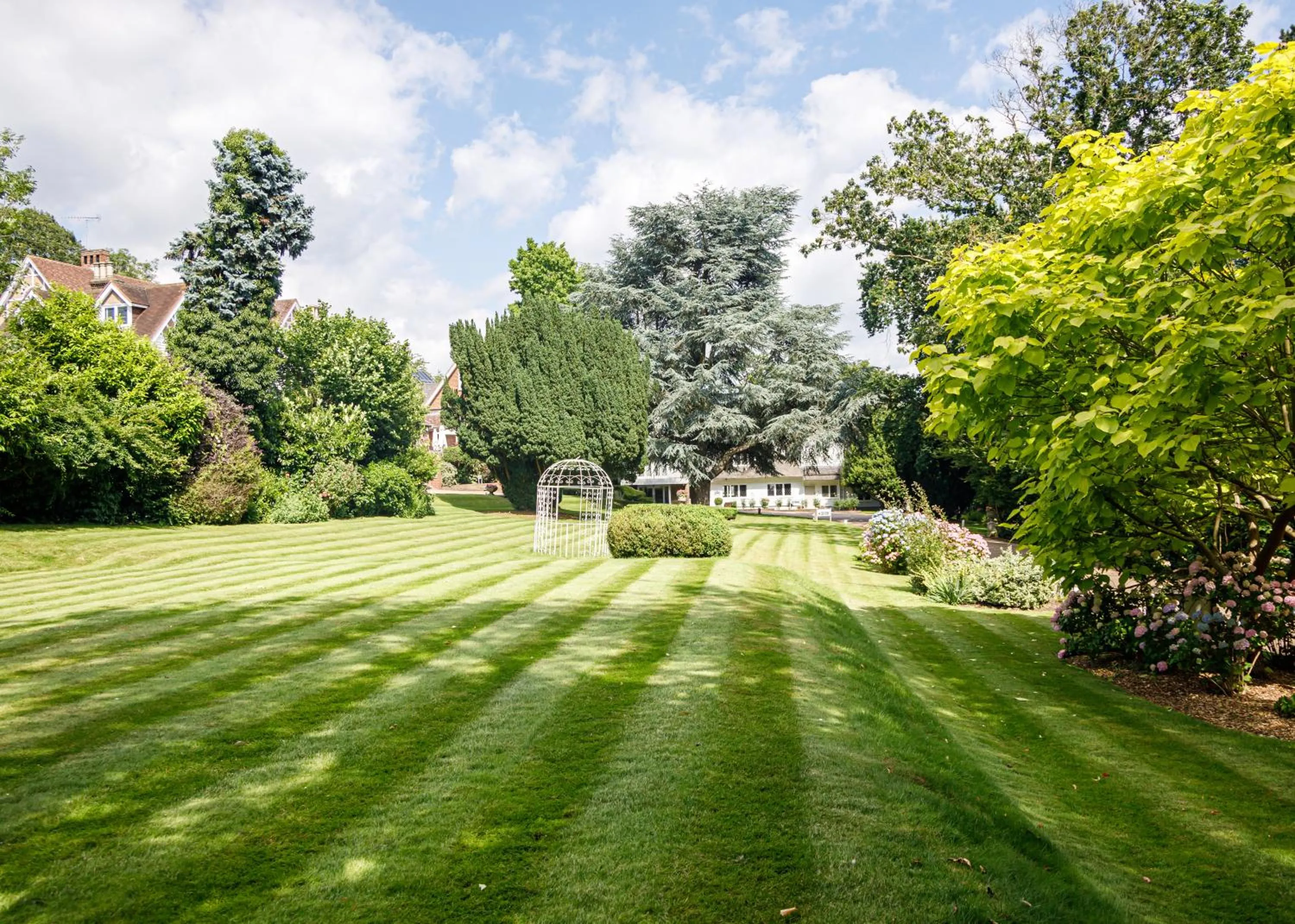 Garden in Rowhill Grange Hotel & Utopia Spa