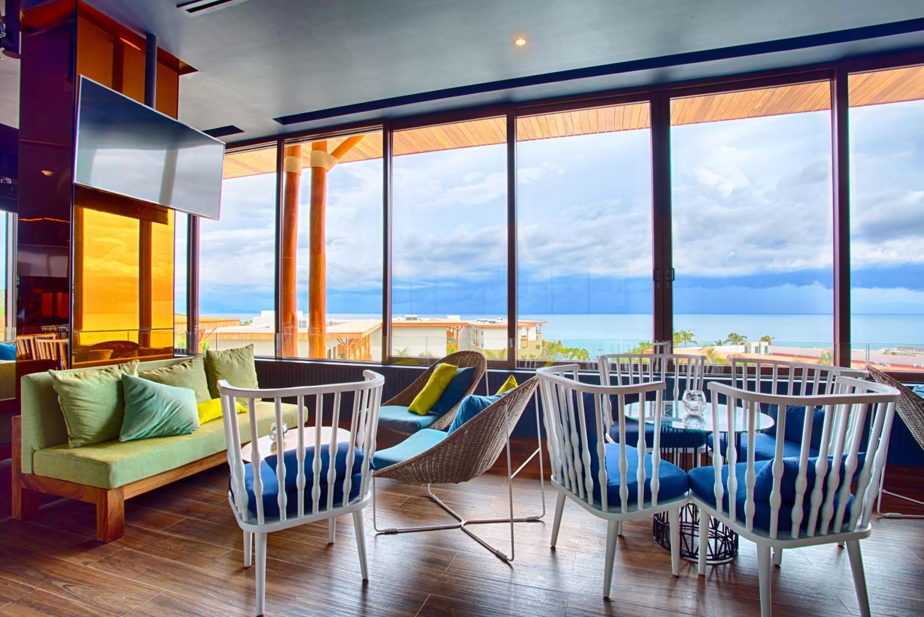 Lounge or bar in Armony Marival Resort & Spa Punta de Mita - MGallery collection