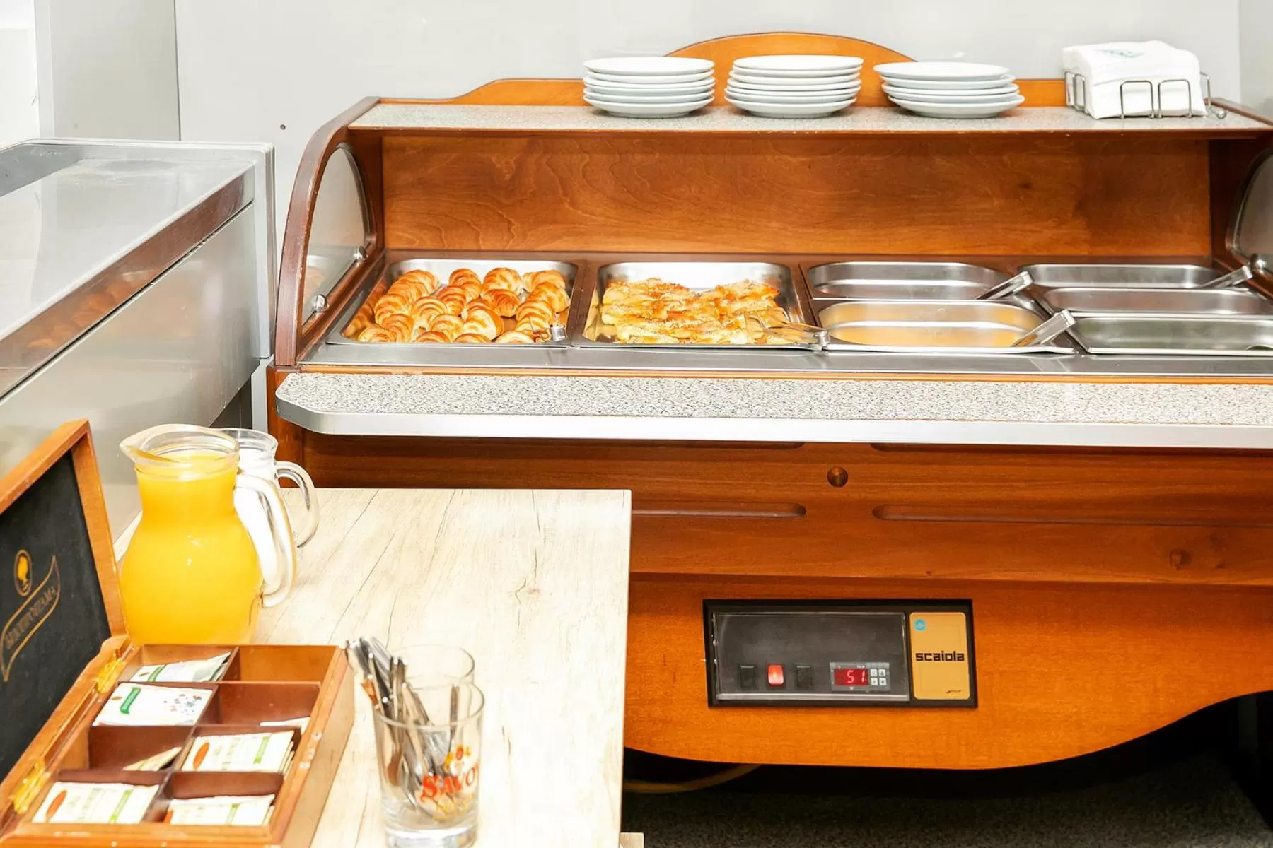 Continental breakfast in Hotel Niky