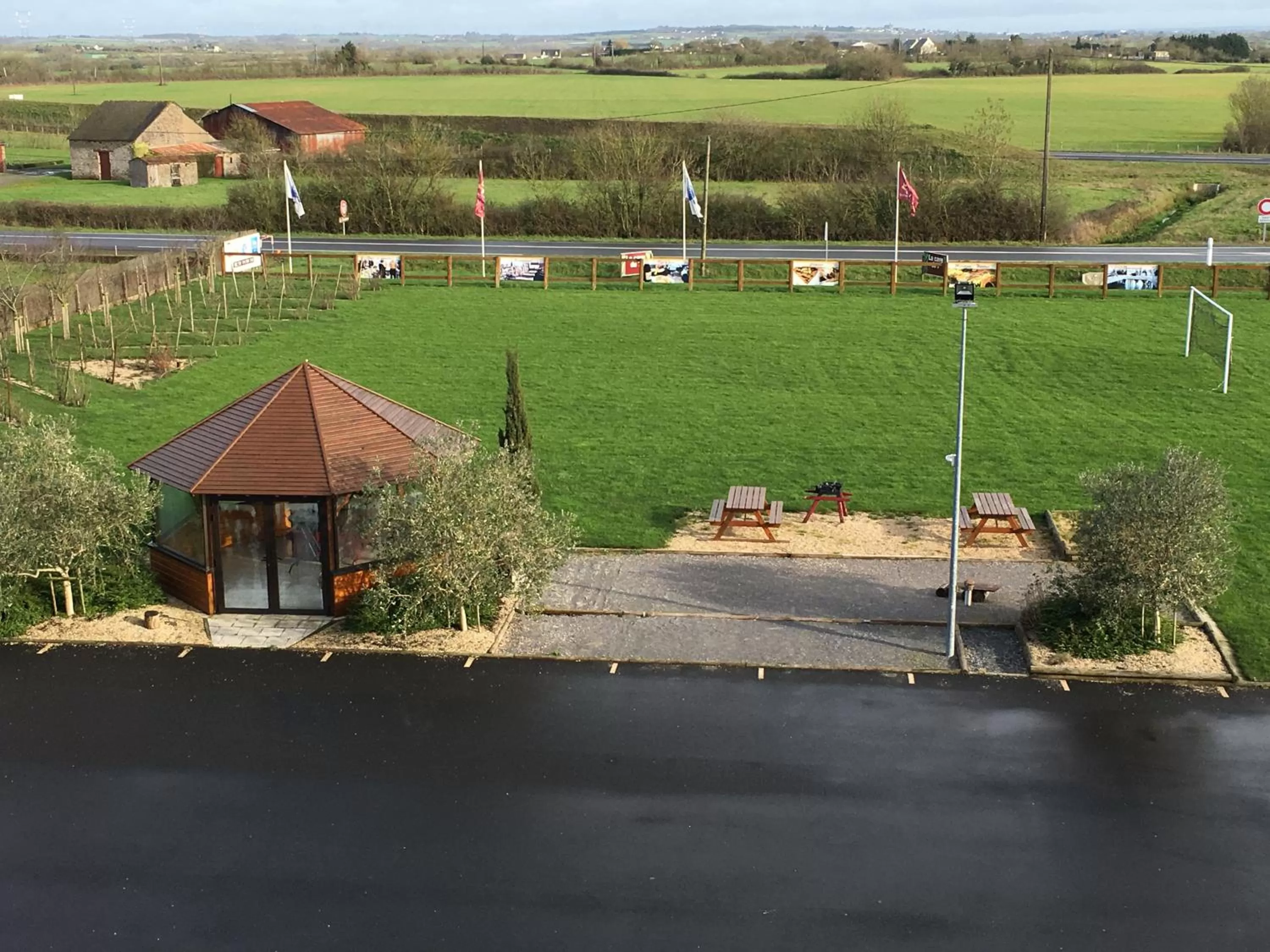 Garden view in Ibis Budget Ancenis