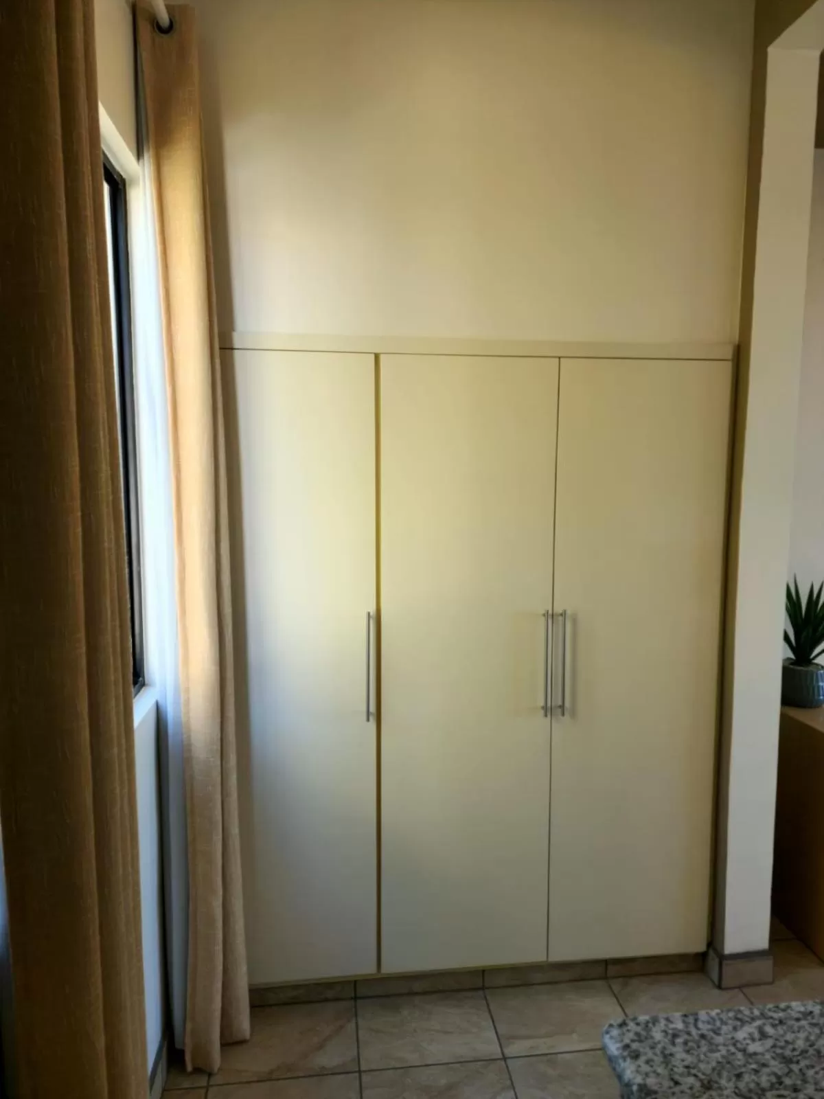 wardrobe in Hotel Paraiso Las Palmas
