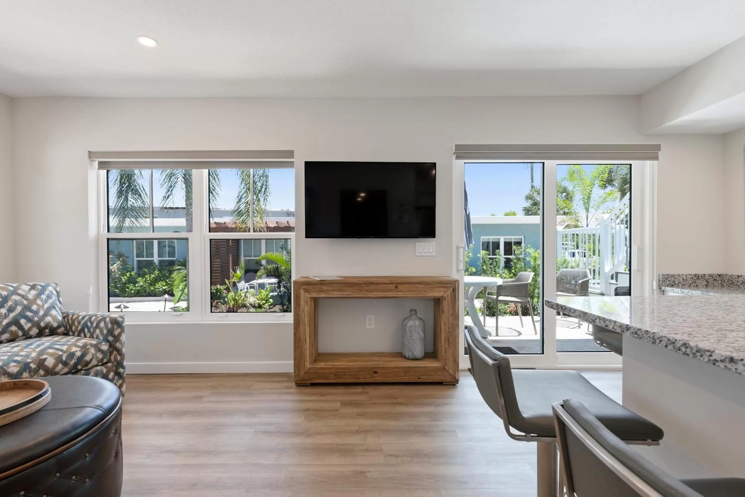 Escape Coastal Resort on Casey Key