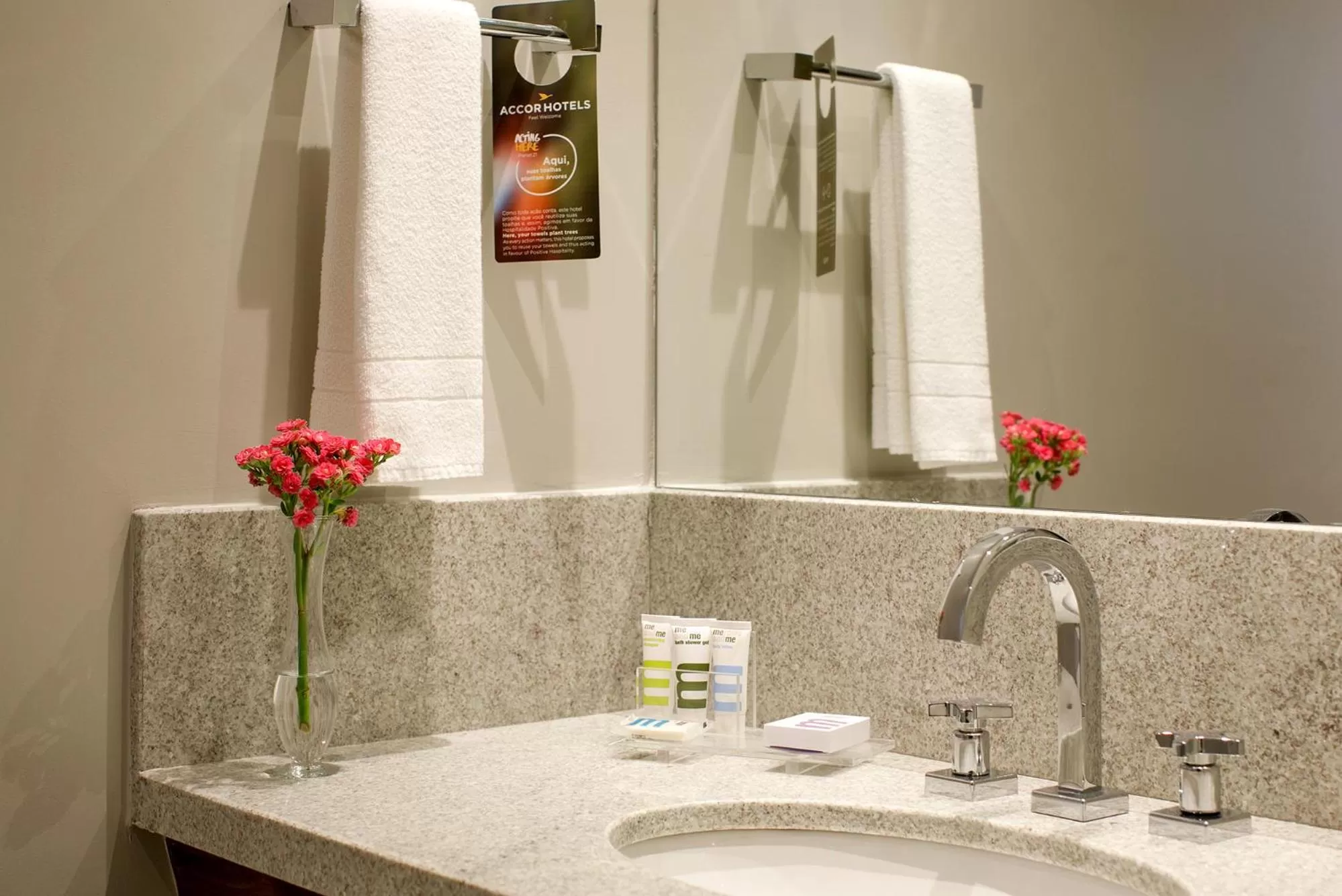 Bathroom in Mercure Curitiba Batel