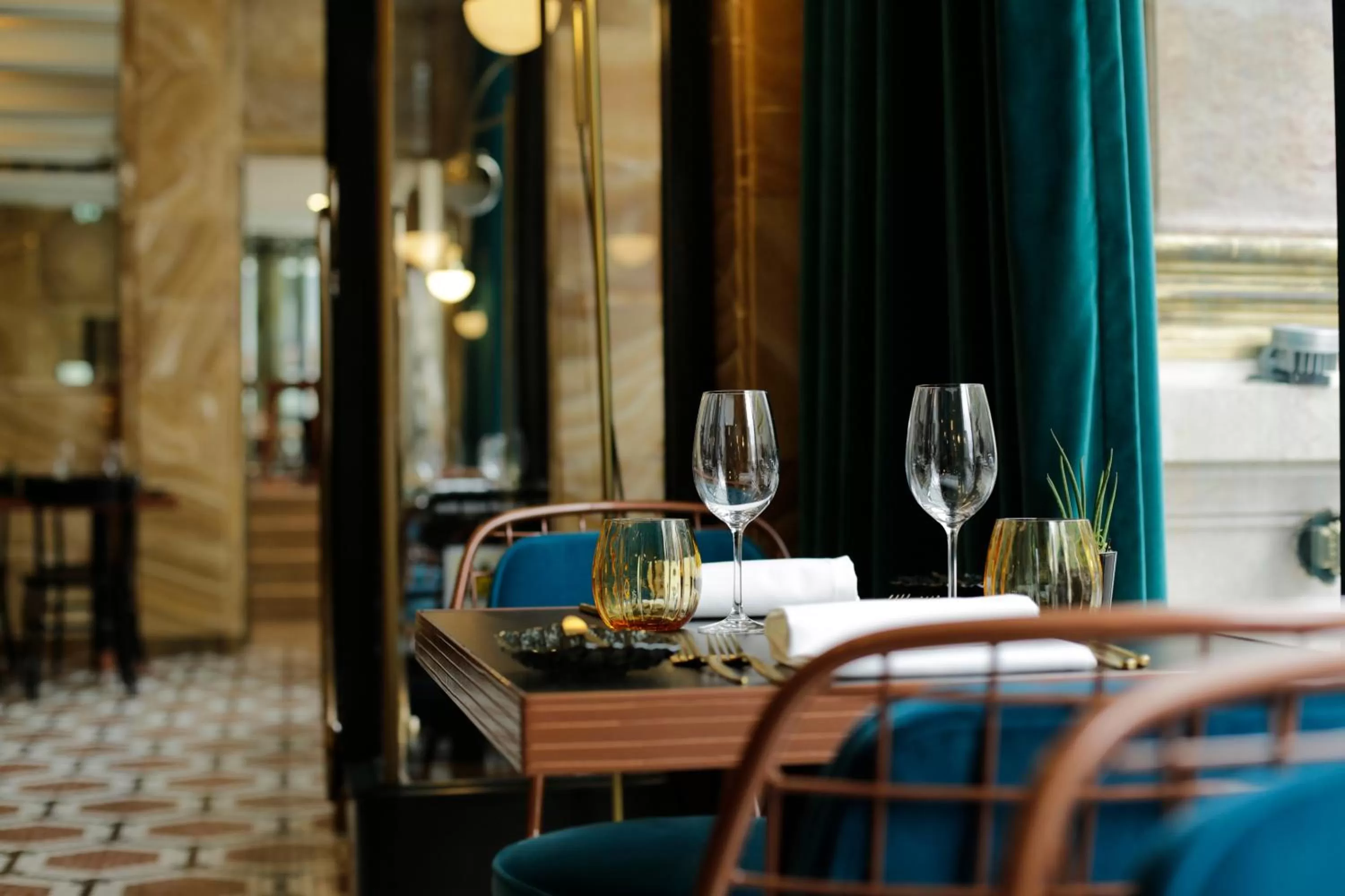 Restaurant/places to eat in Pestana Porto - A Brasileira, City Center & Heritage Building