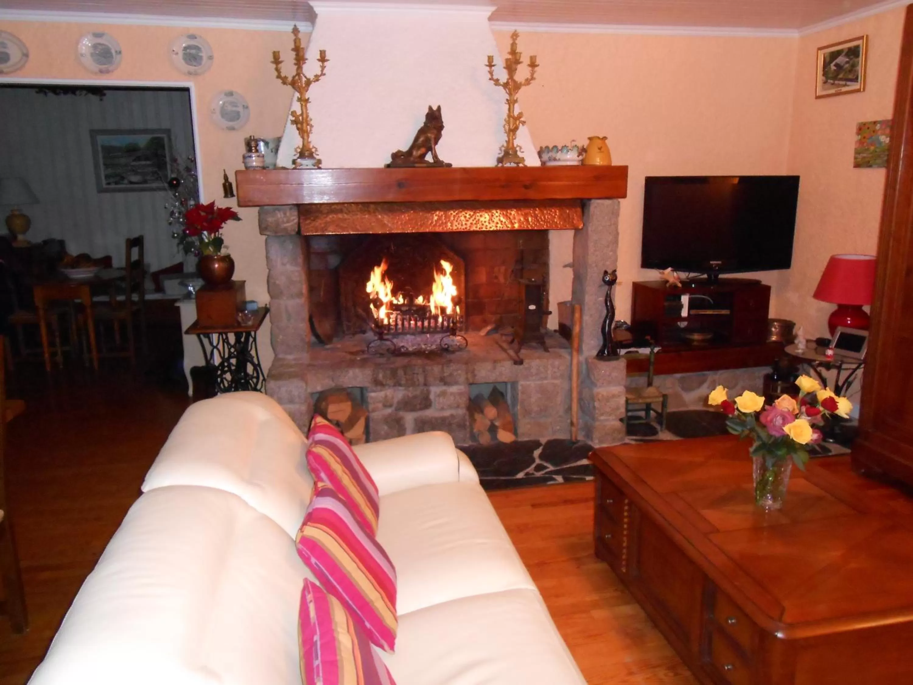 Restaurant/places to eat in Chambres d'hôtes Al Camp d'Espalougues