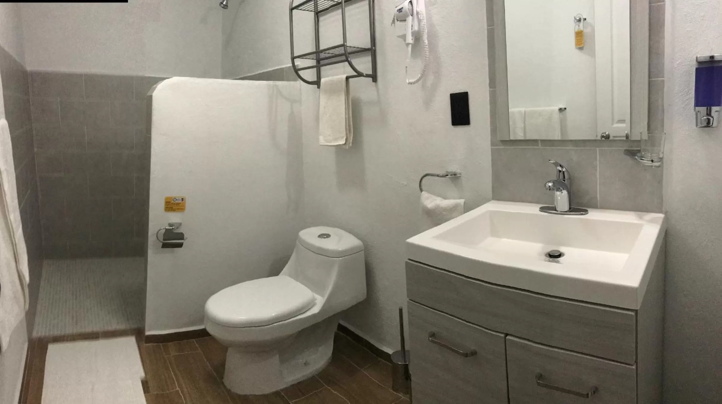 Shower in Casa Kaan Calakmul