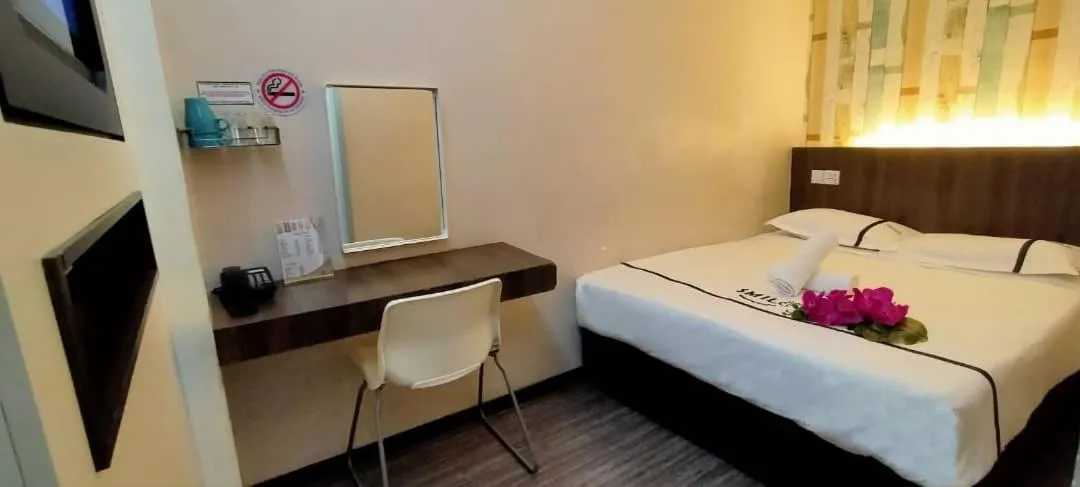 Standard Double Room in Smile Hotel Cheras Pudu KL