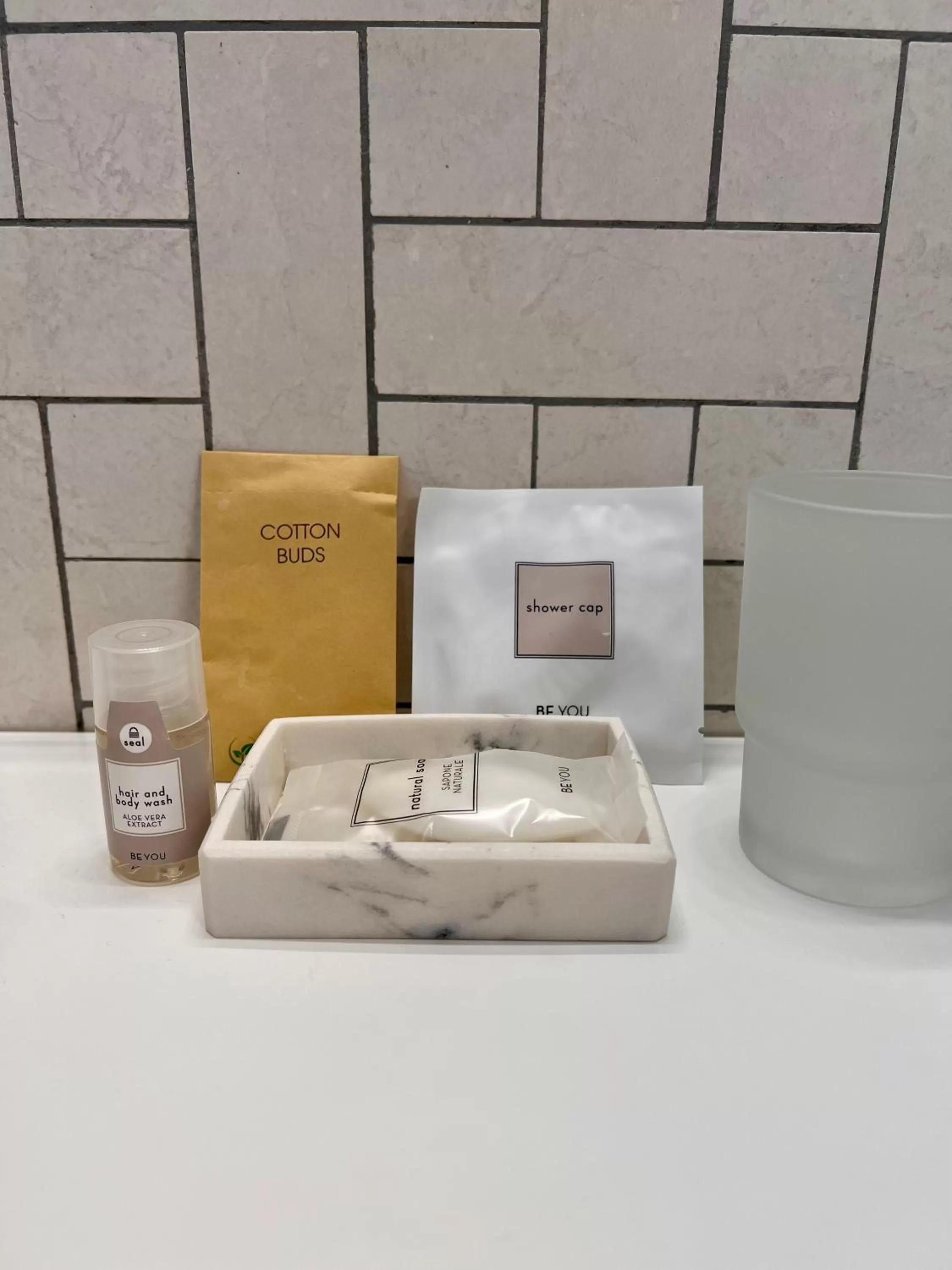 room service in Le Suite