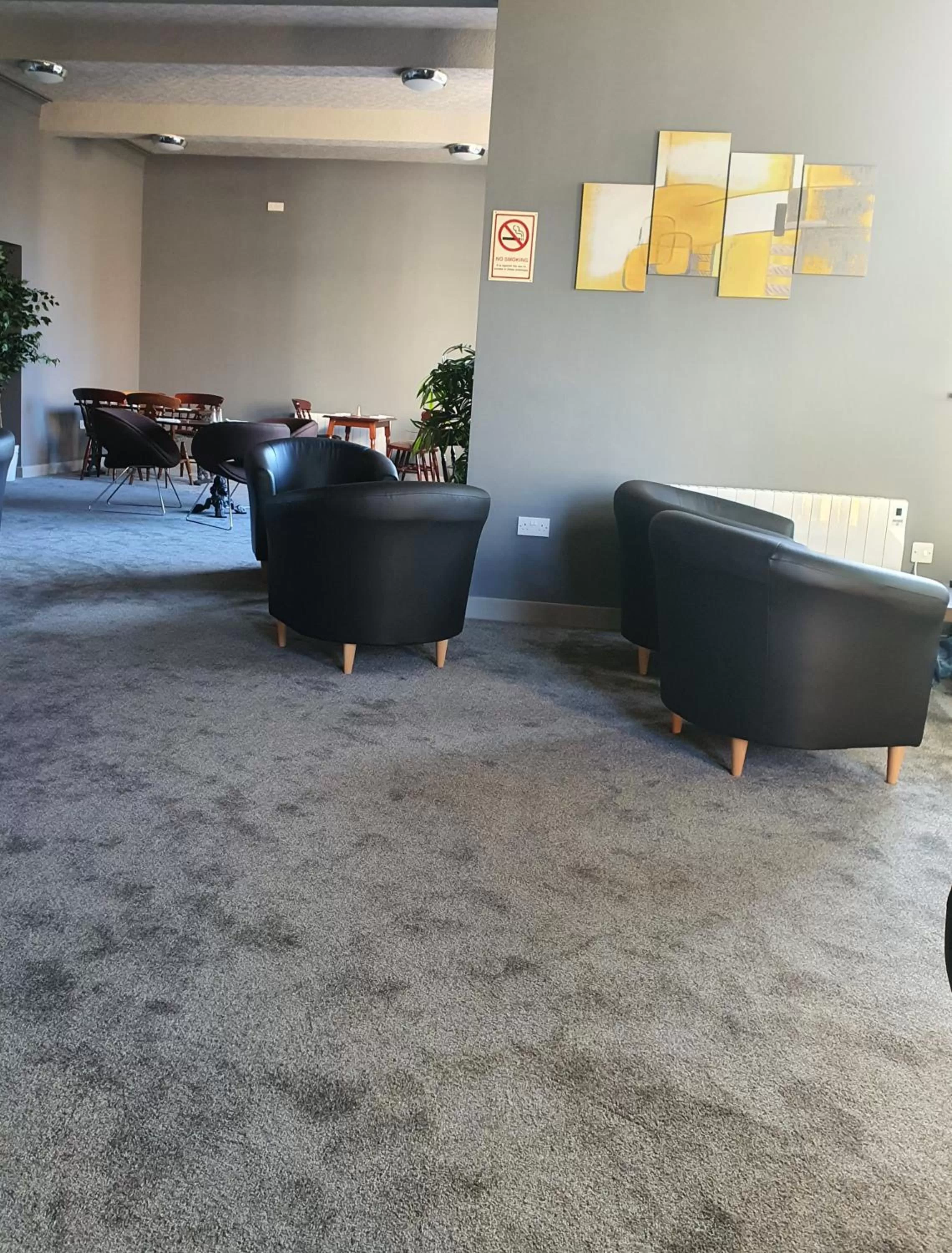 Lounge or bar in Harleys