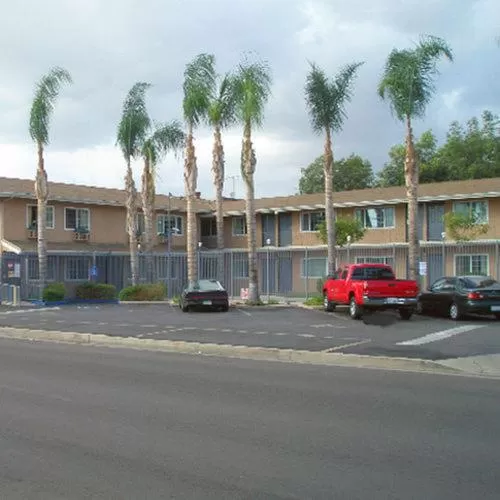Facade/entrance, Property Building in Hyland Motel Van Nuys
