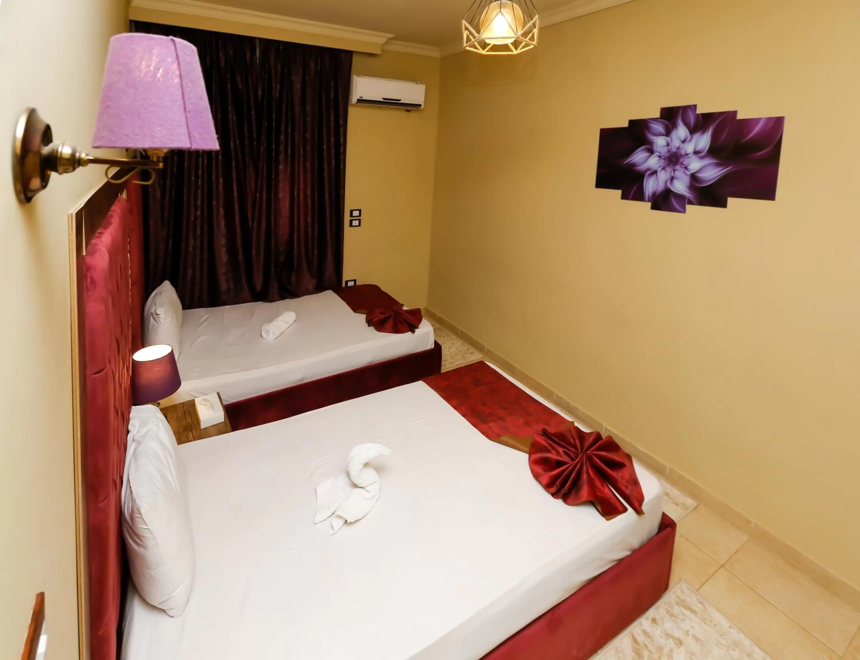 Bed in King Cheops Inn - Pyramid View